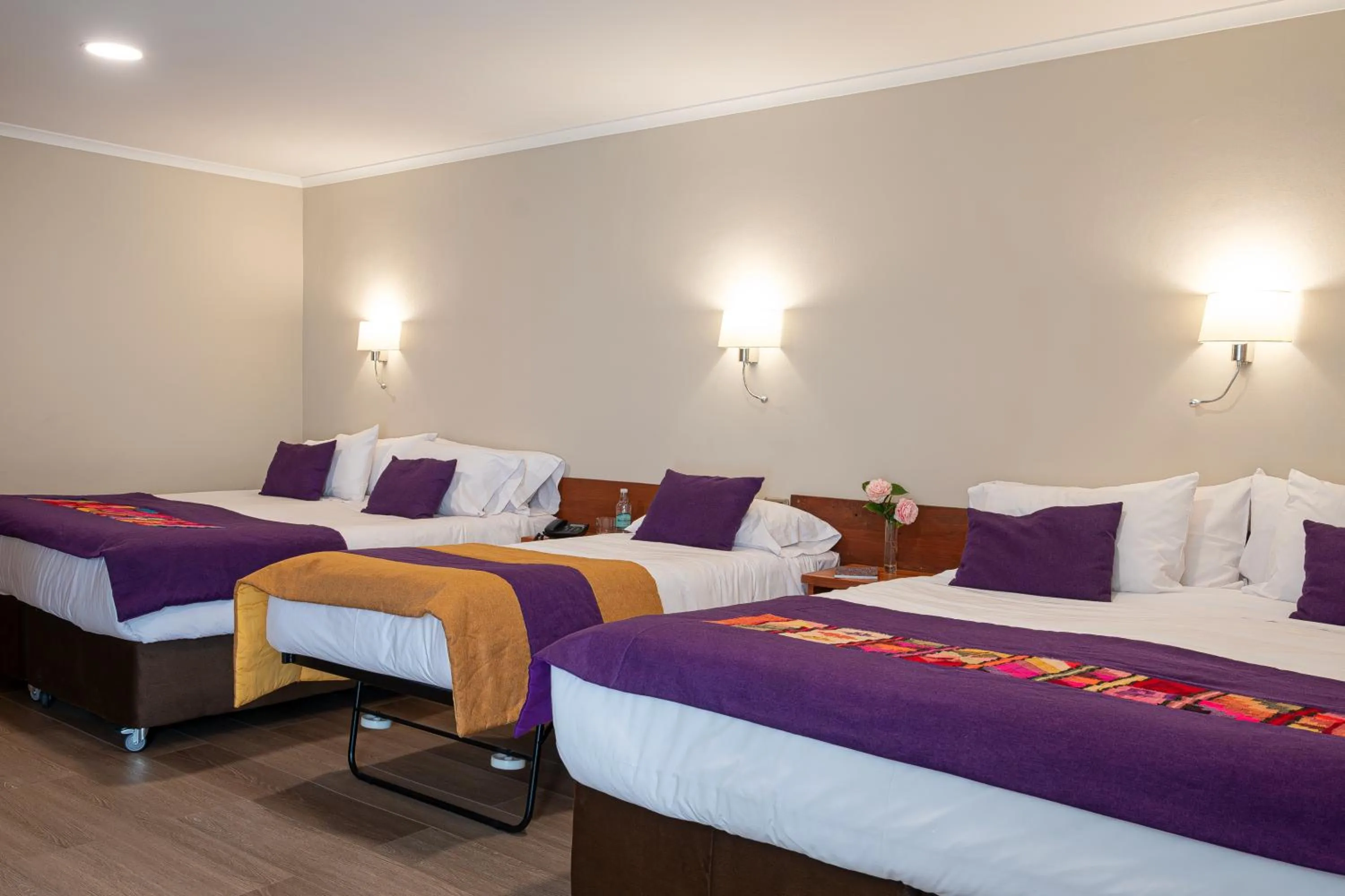 Photo of the whole room, Bed in Hotel Madero Talca