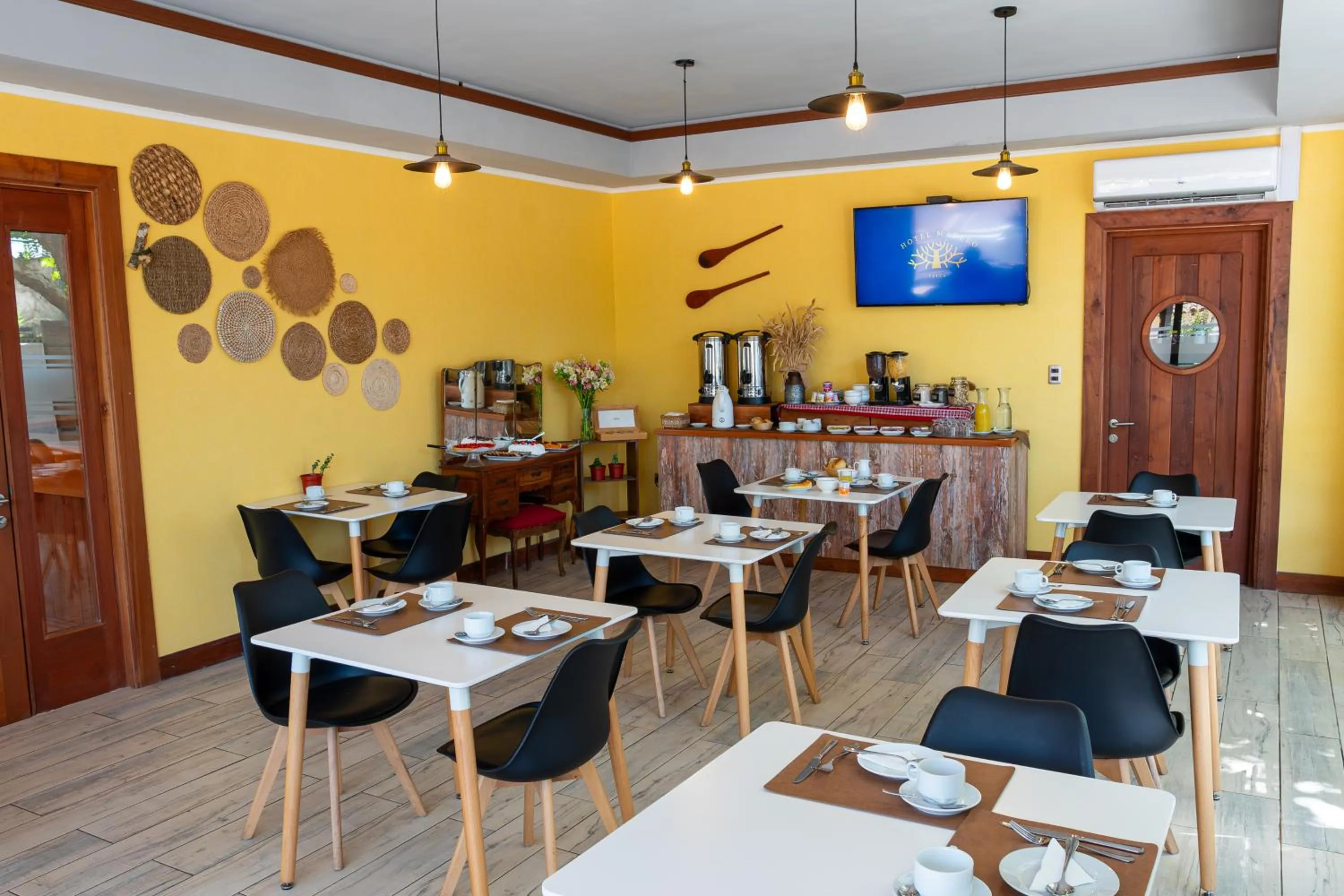 Lounge or bar in Hotel Madero Talca