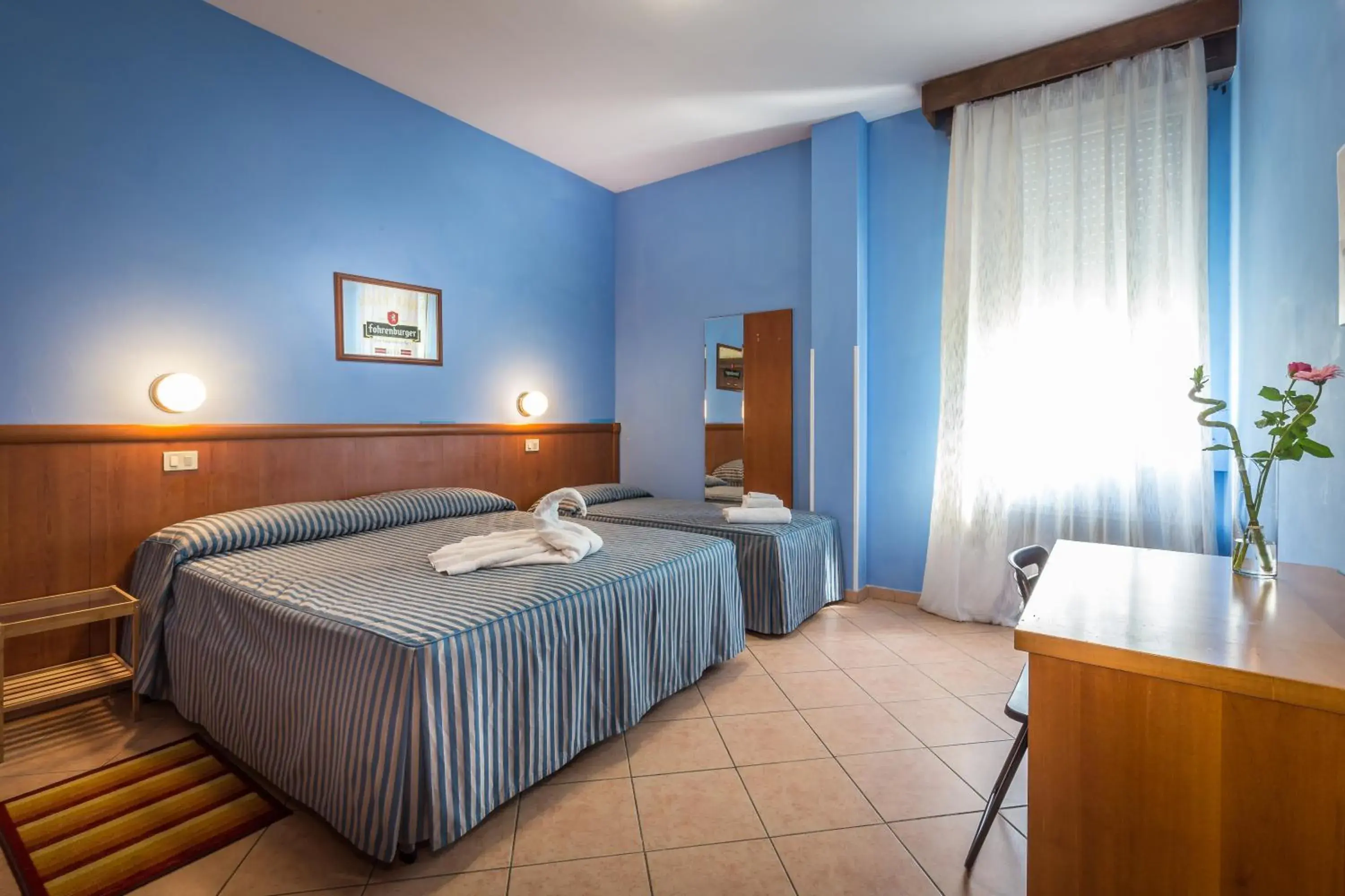 Day, Bed in Hotel Real Day, Bed in Hotel Real