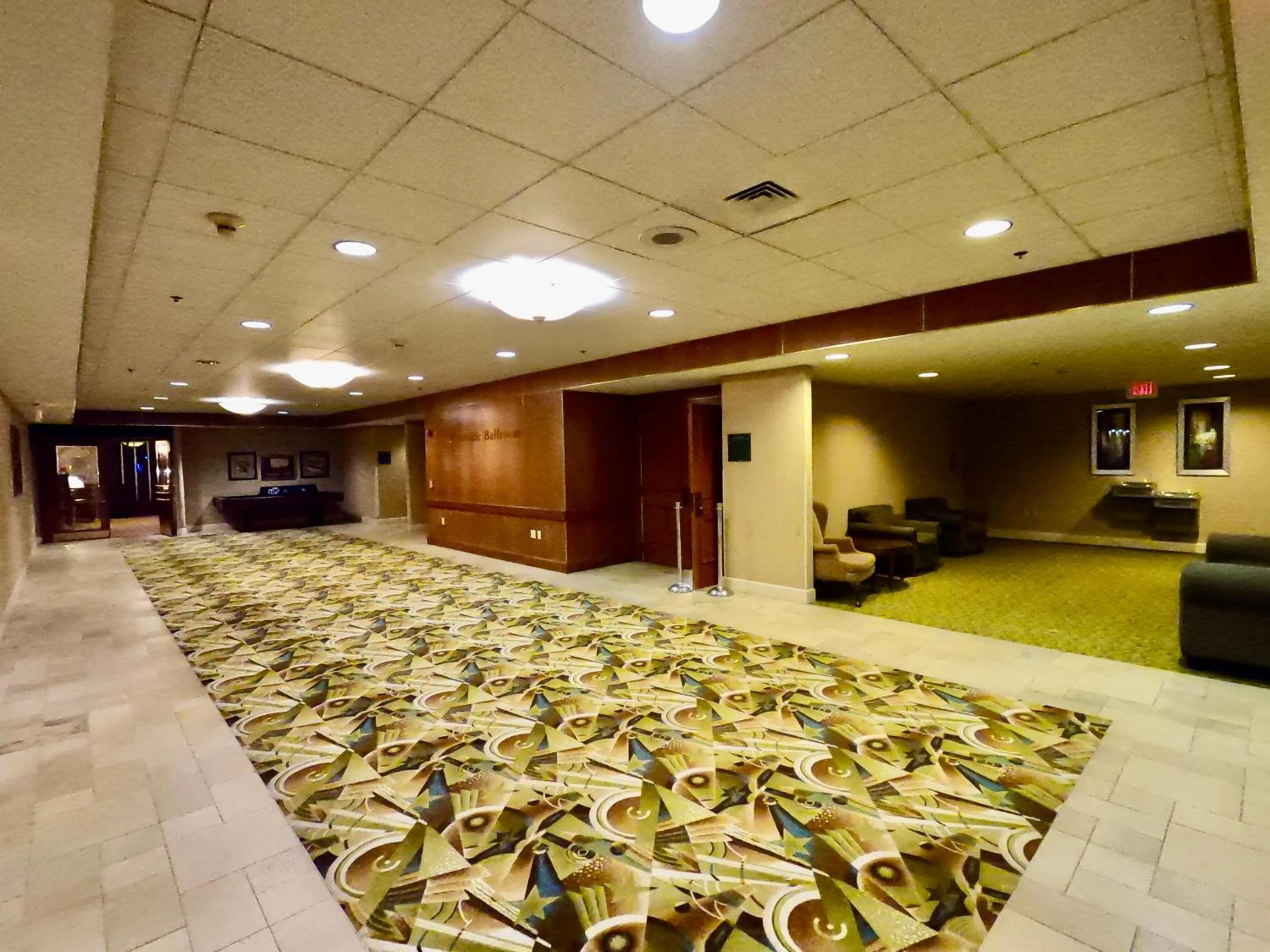 Property building in Hotel Mead Resorts & Conventions Center