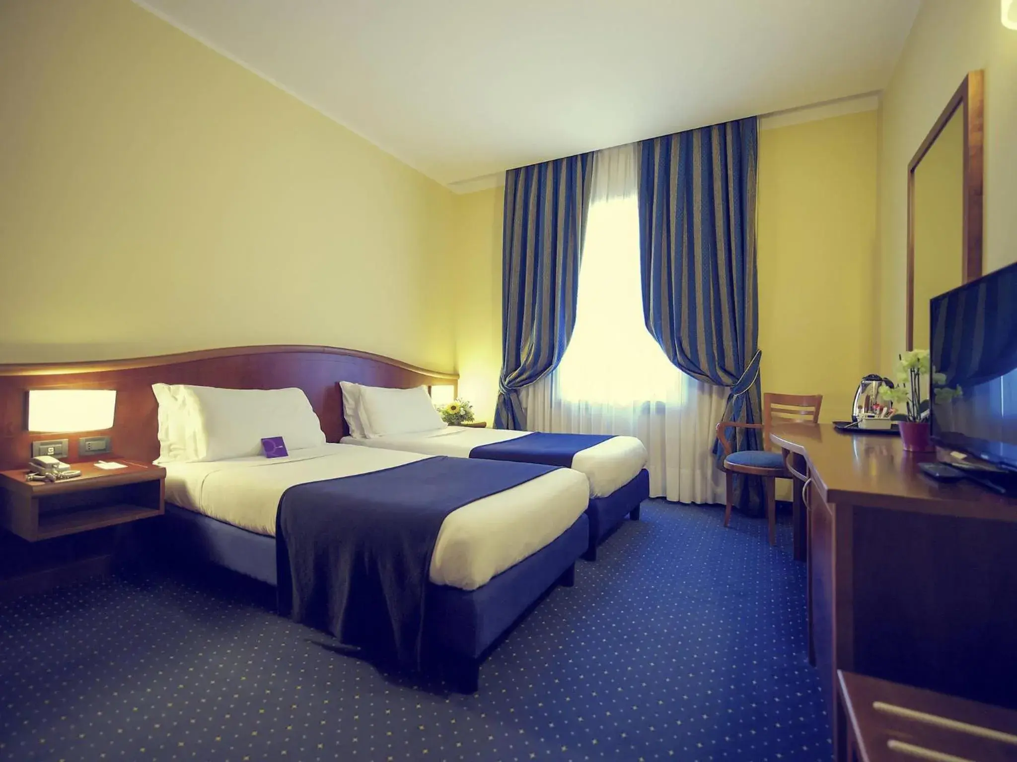 Bedroom, Bed in Mercure Genova San Biagio Bedroom, Bed in Mercure Genova San Biagio