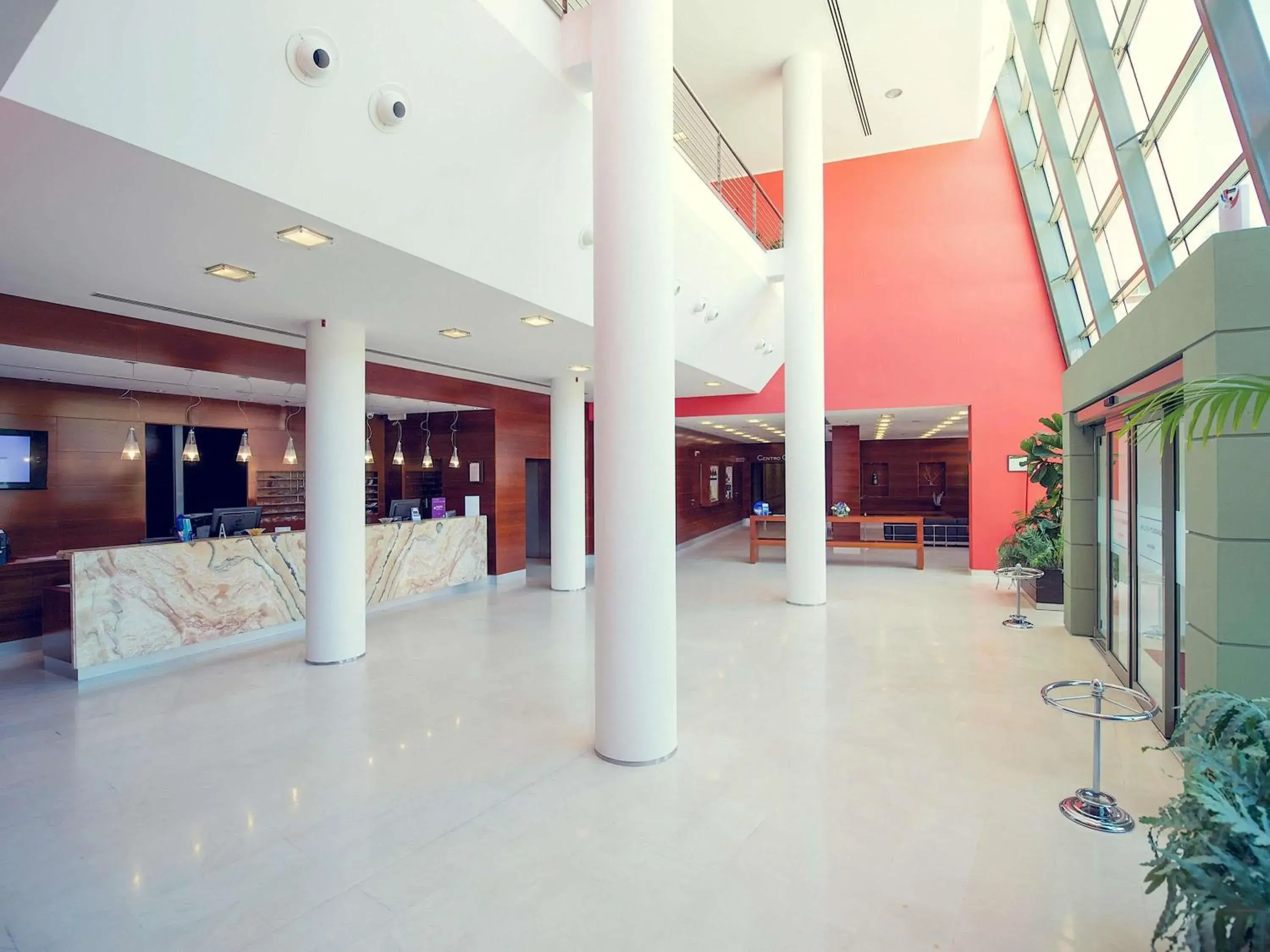 Property building in Mercure Genova San Biagio Property building in Mercure Genova San Biagio