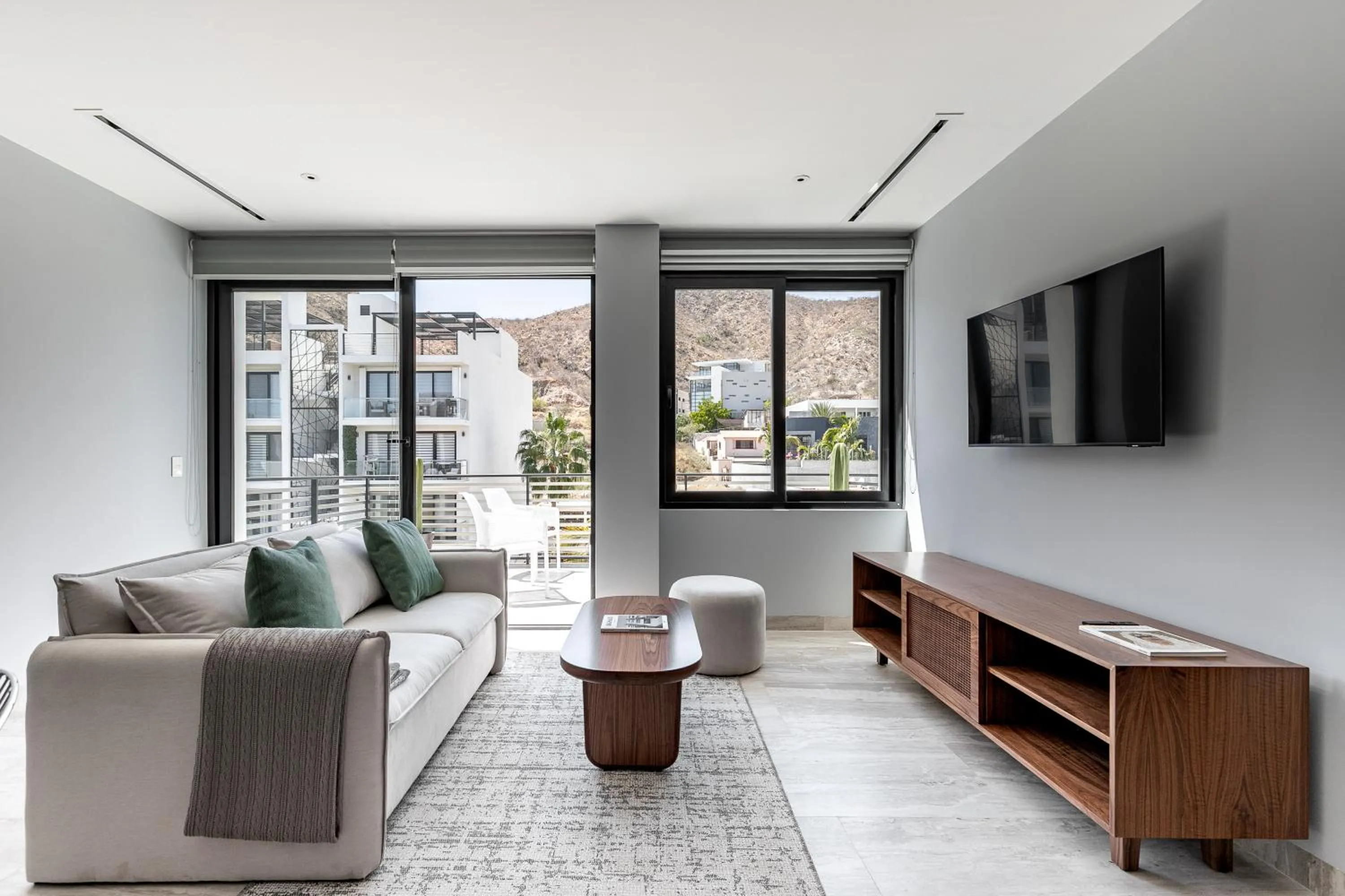 TV and multimedia in Lumina at Cardinal Cabo San Lucas