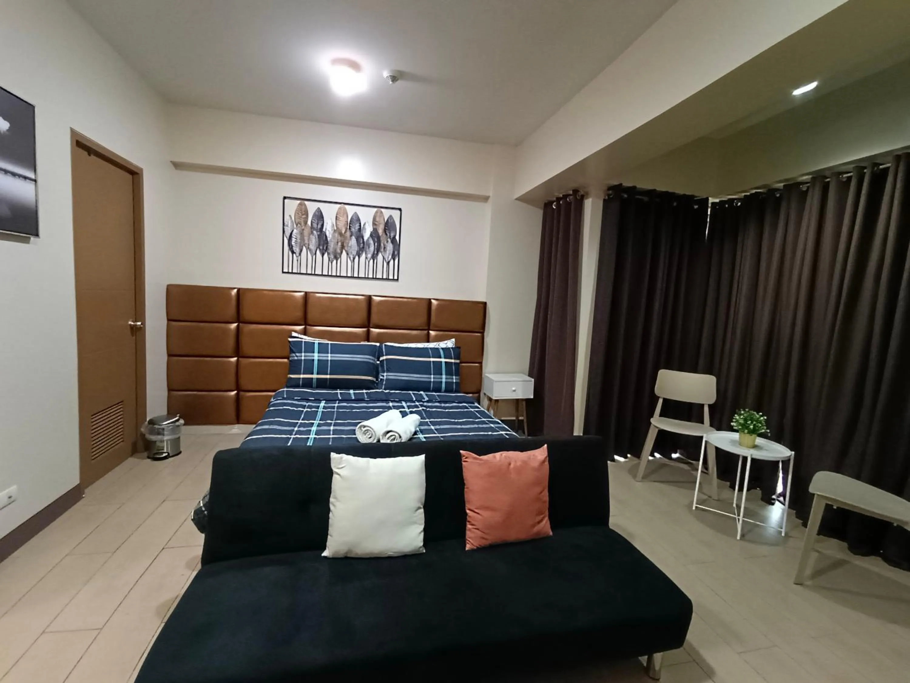 Bed in Palm Tree Two Villas