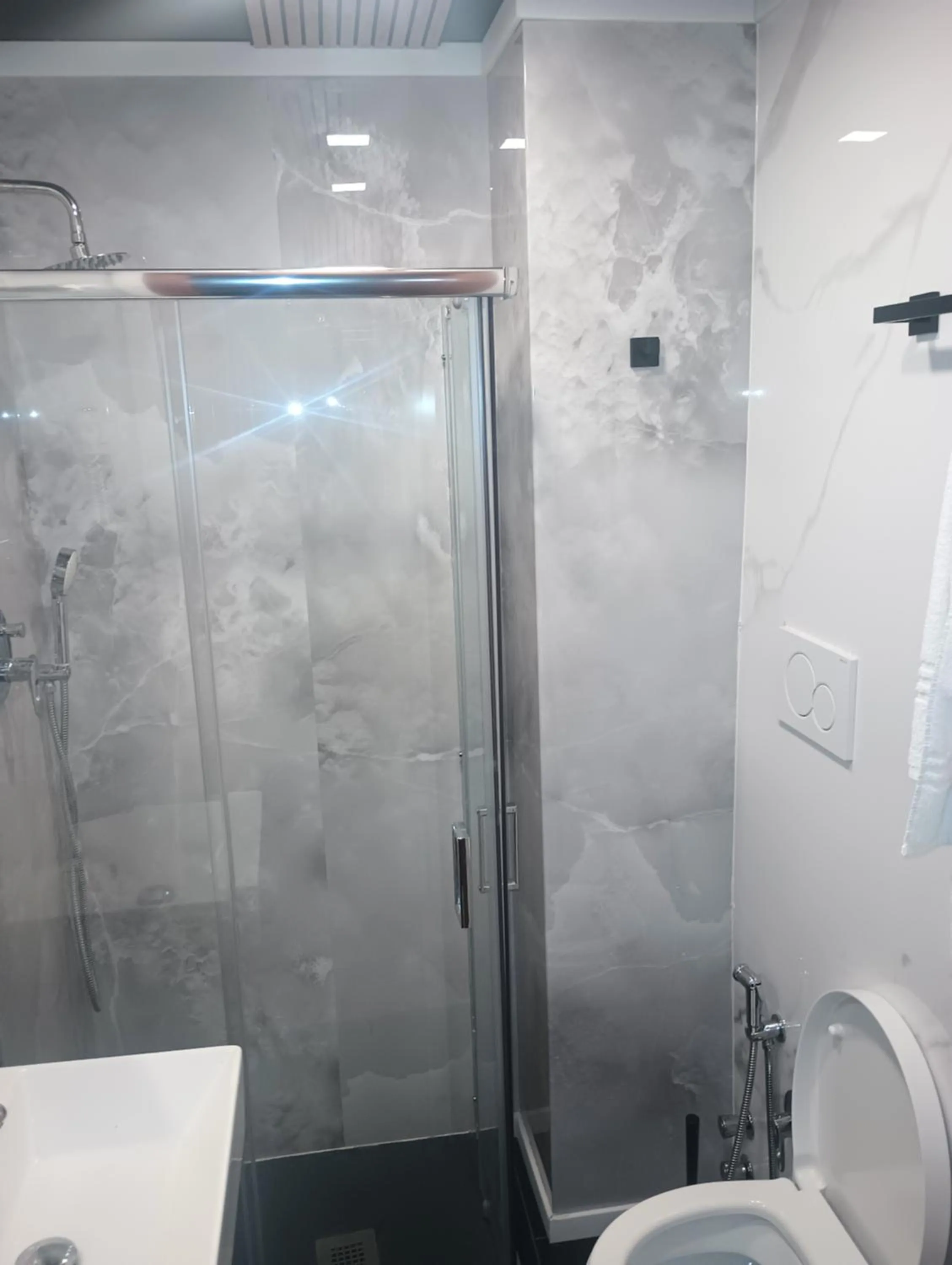 Toilet in Hotel MM Dateo