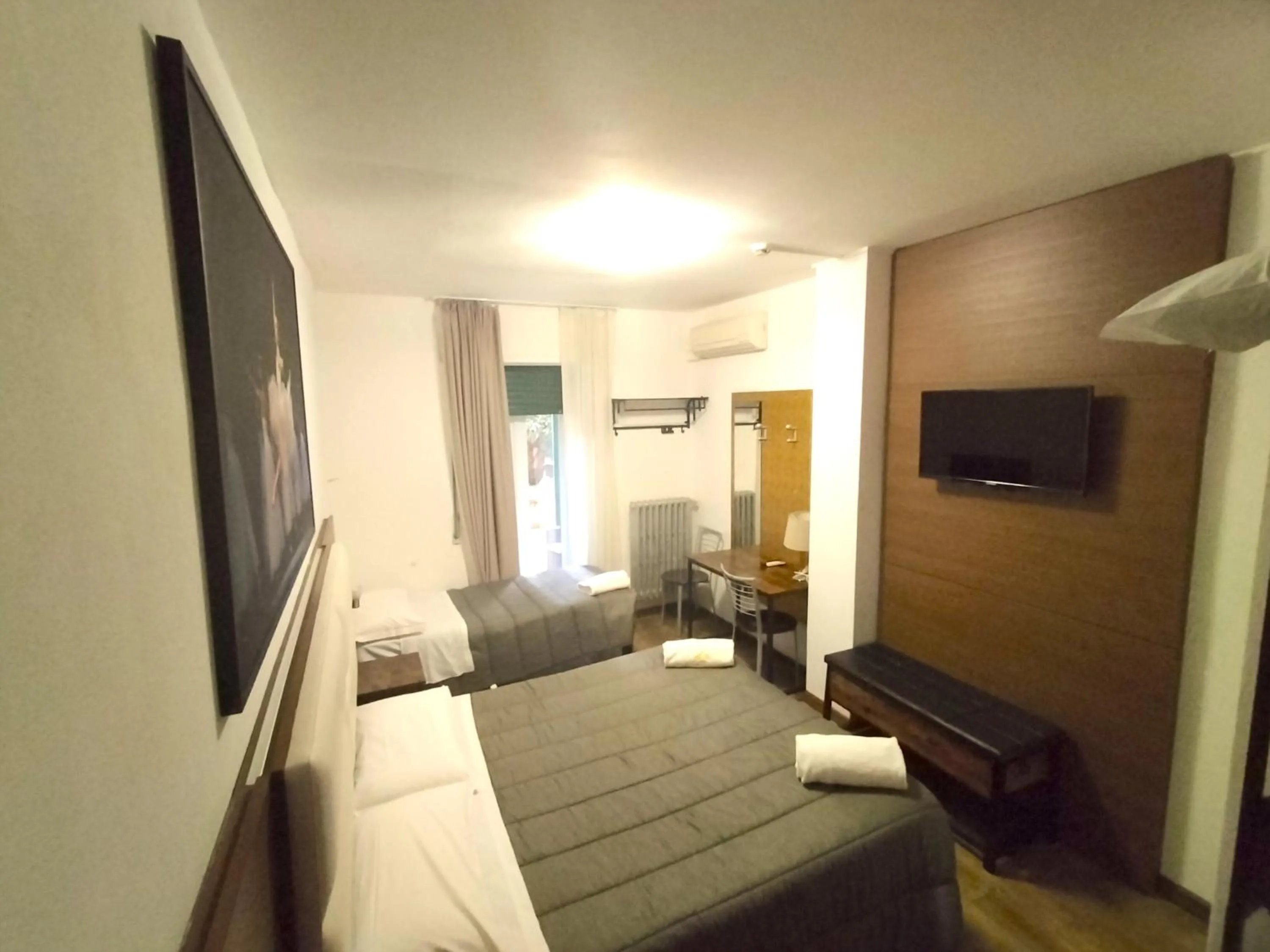 Bedroom, Bed in Hotel MM Dateo