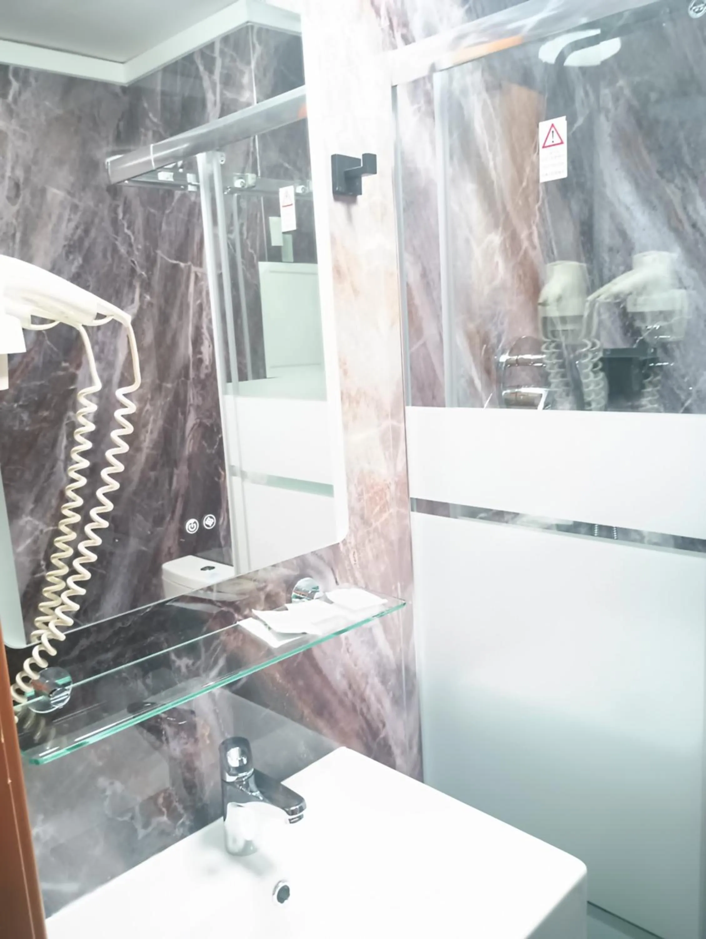 Bathroom in Hotel MM Dateo