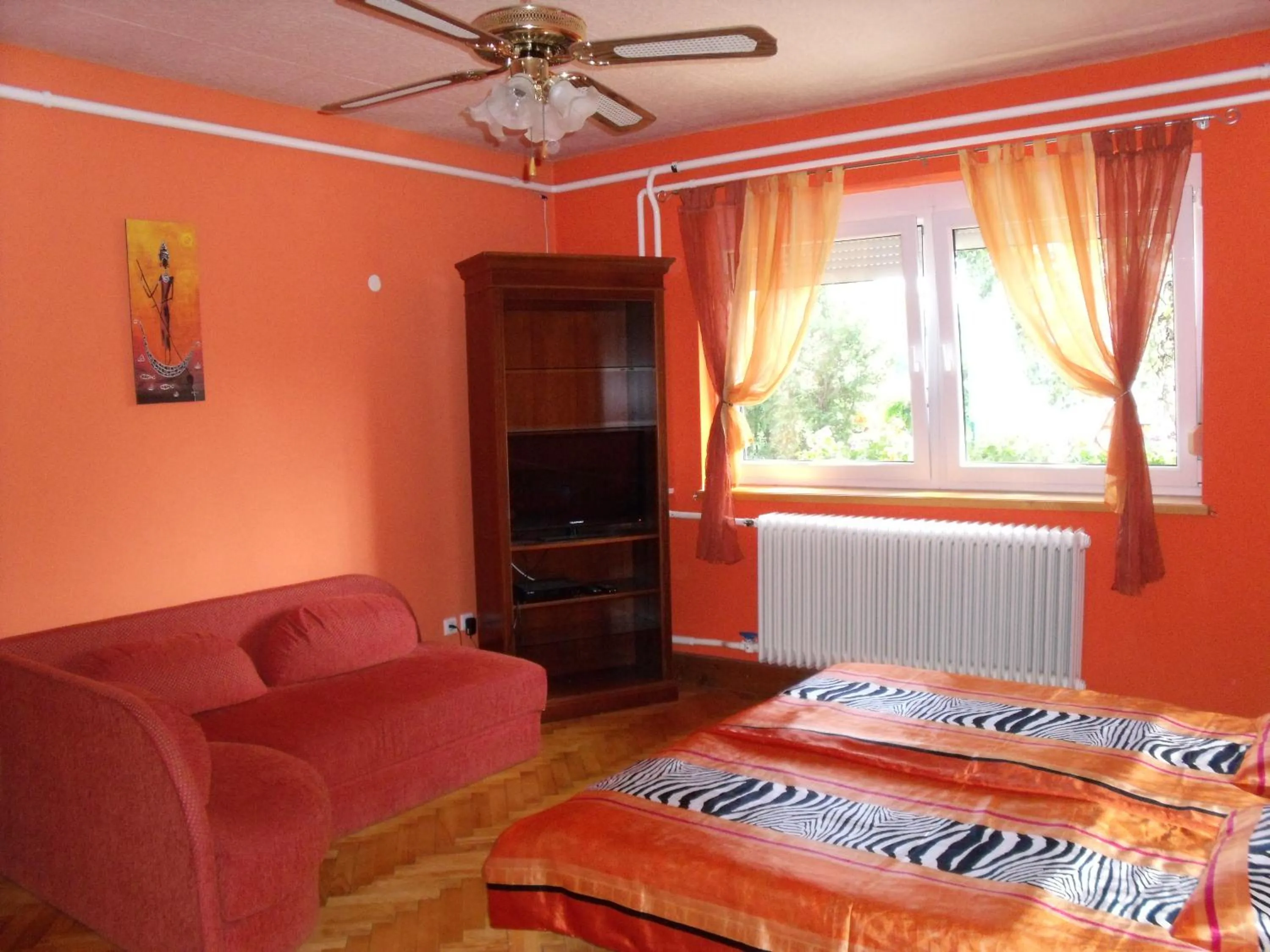 One-Bedroom Apartment in Viola Vendégház