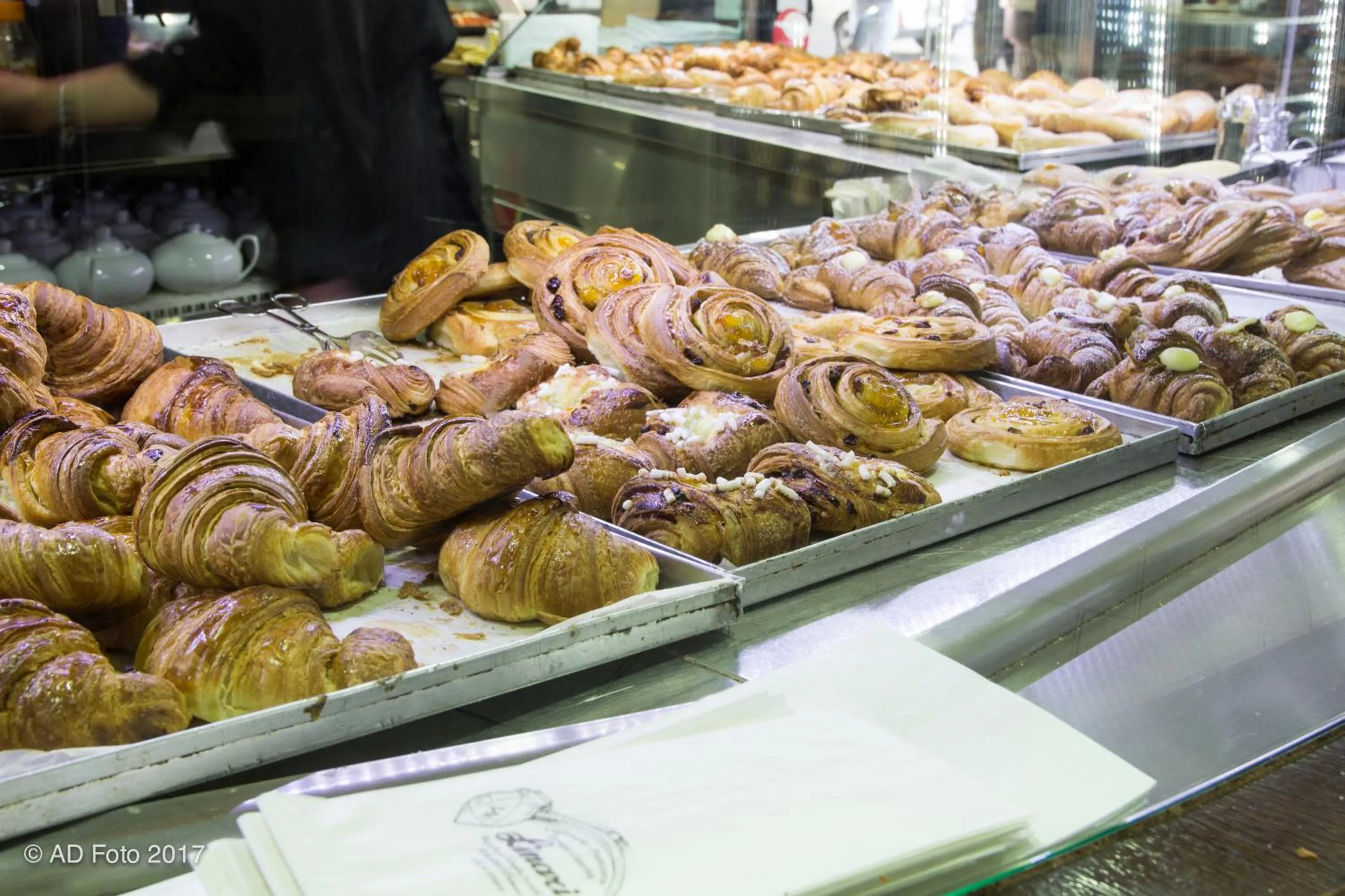 Breakfast in Seven Suites