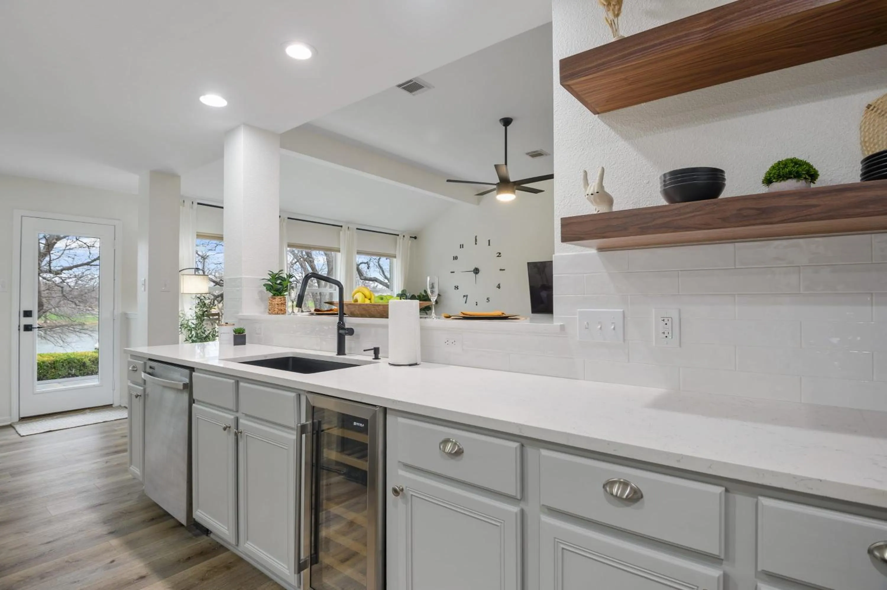 Lake Marble Falls Waterfront, House, Wet Slip, Huge Yard