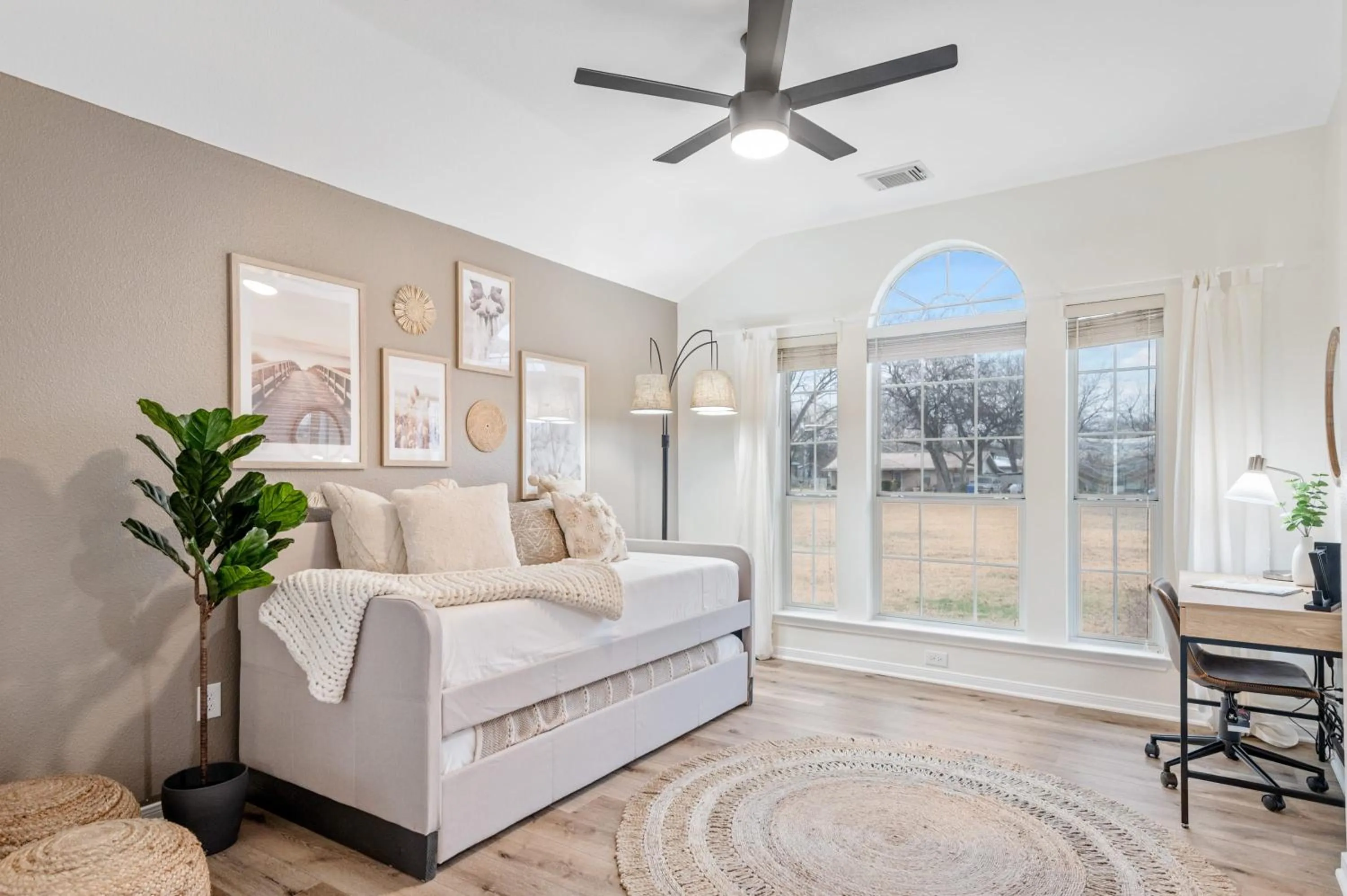 Lake Marble Falls Waterfront, House, Wet Slip, Huge Yard