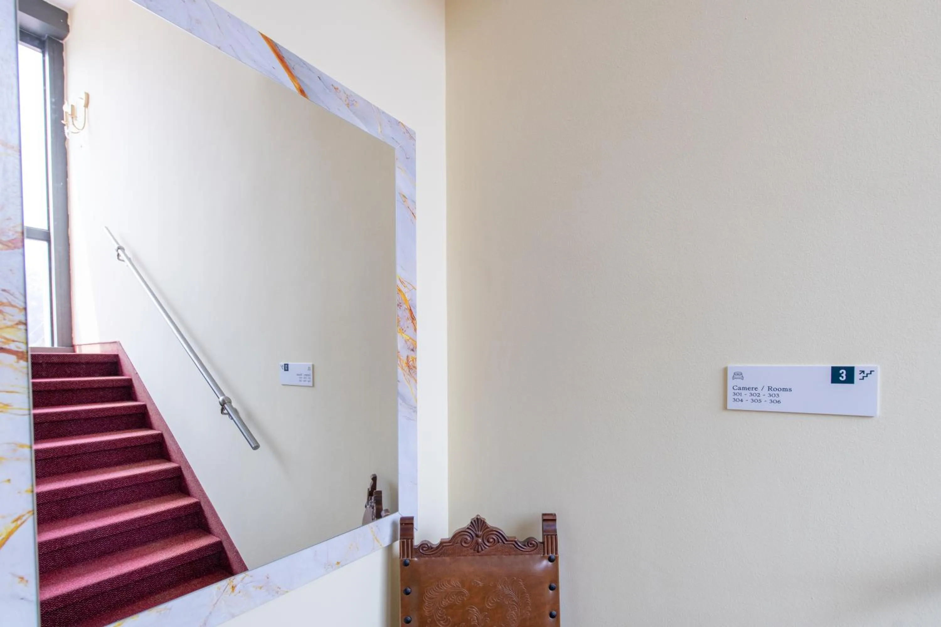 Decorative detail in Hotel Ambasciata Venice - Atika & Atif