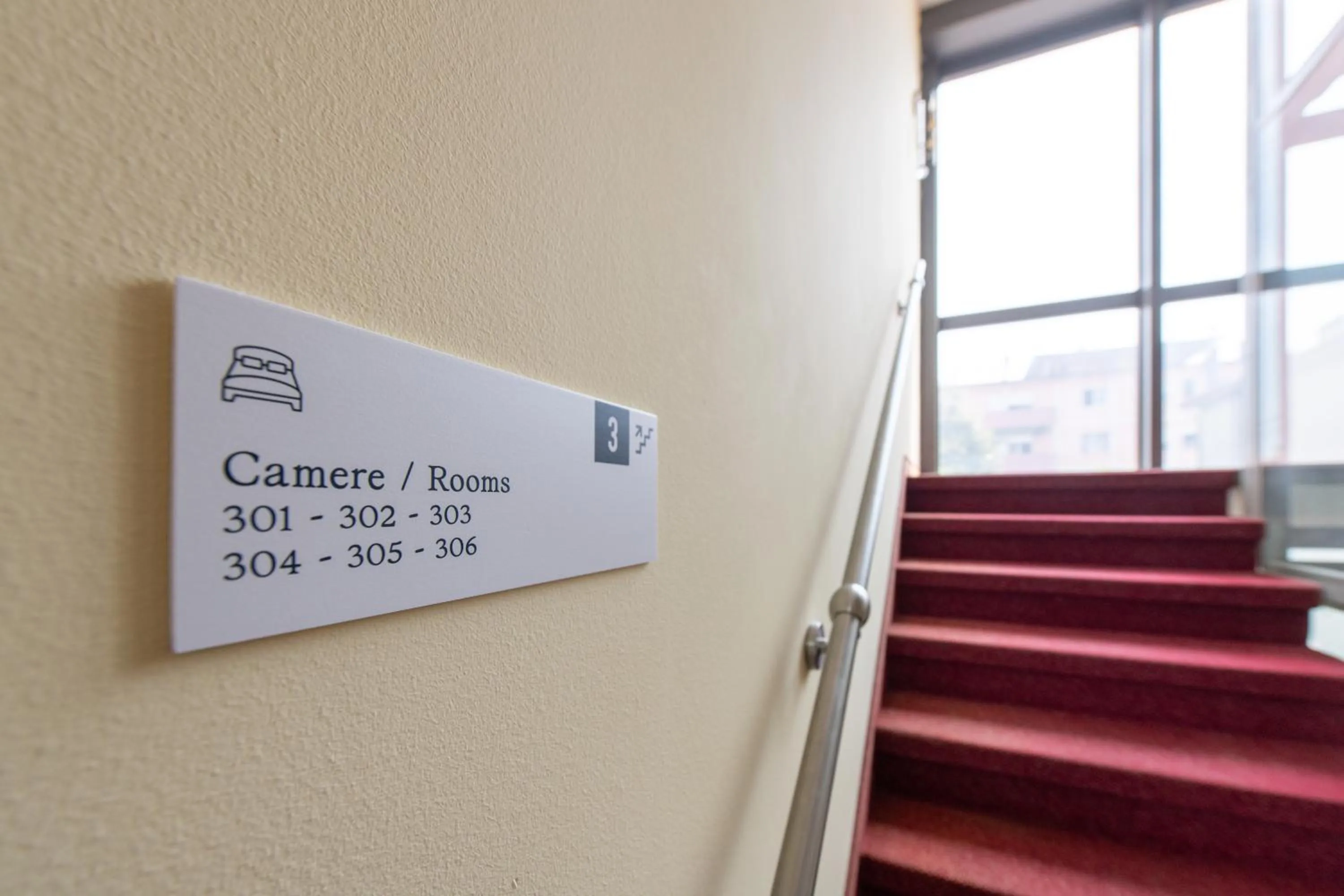 Decorative detail in Hotel Ambasciata Venice - Atika & Atif