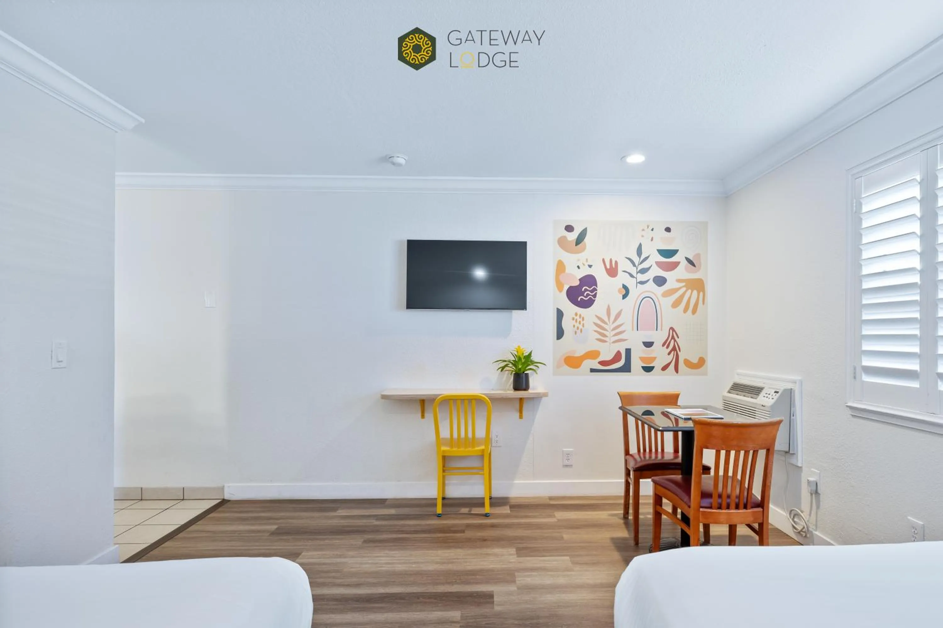 Bedroom in Gateway Lodge