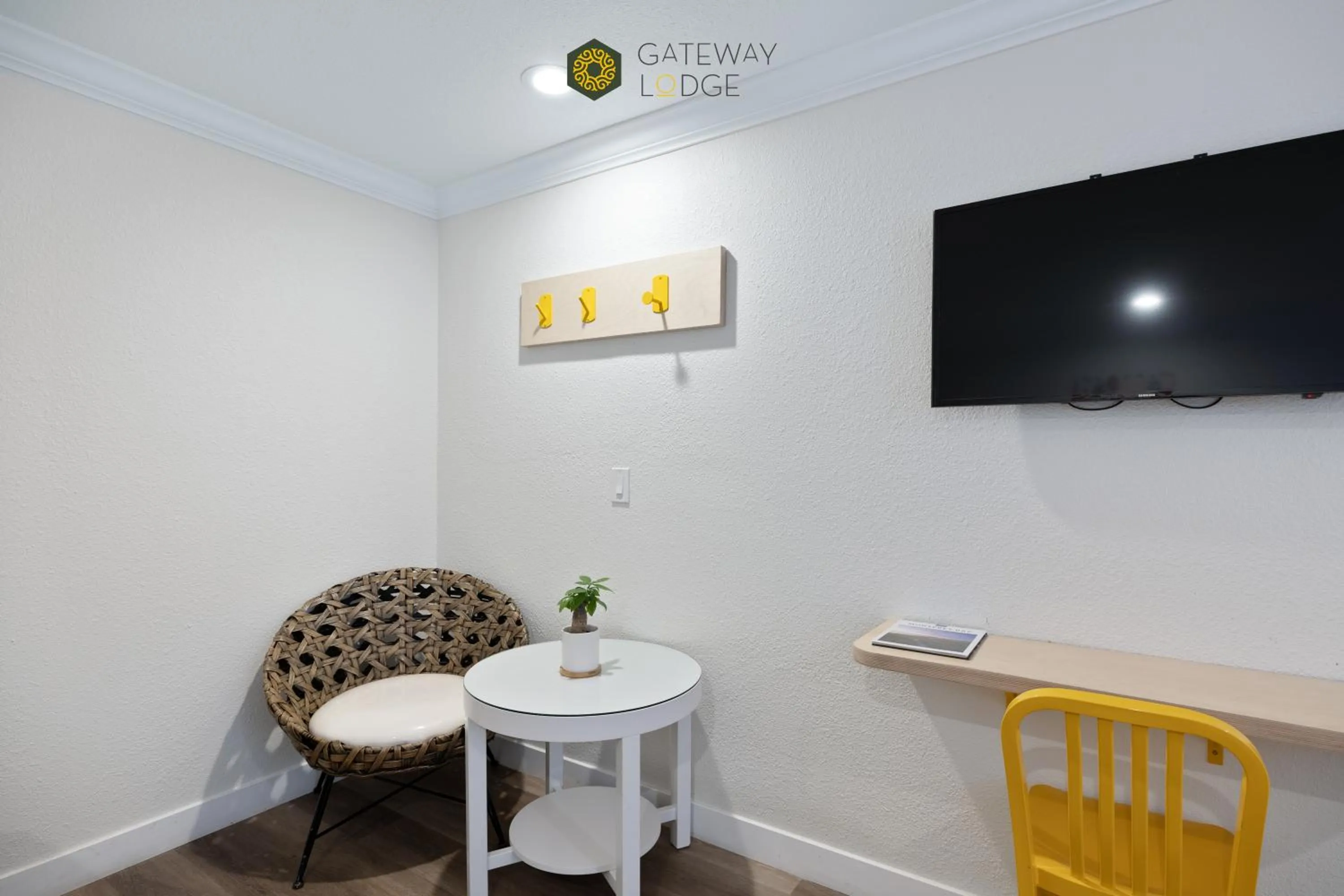 hair dresser in Gateway Lodge