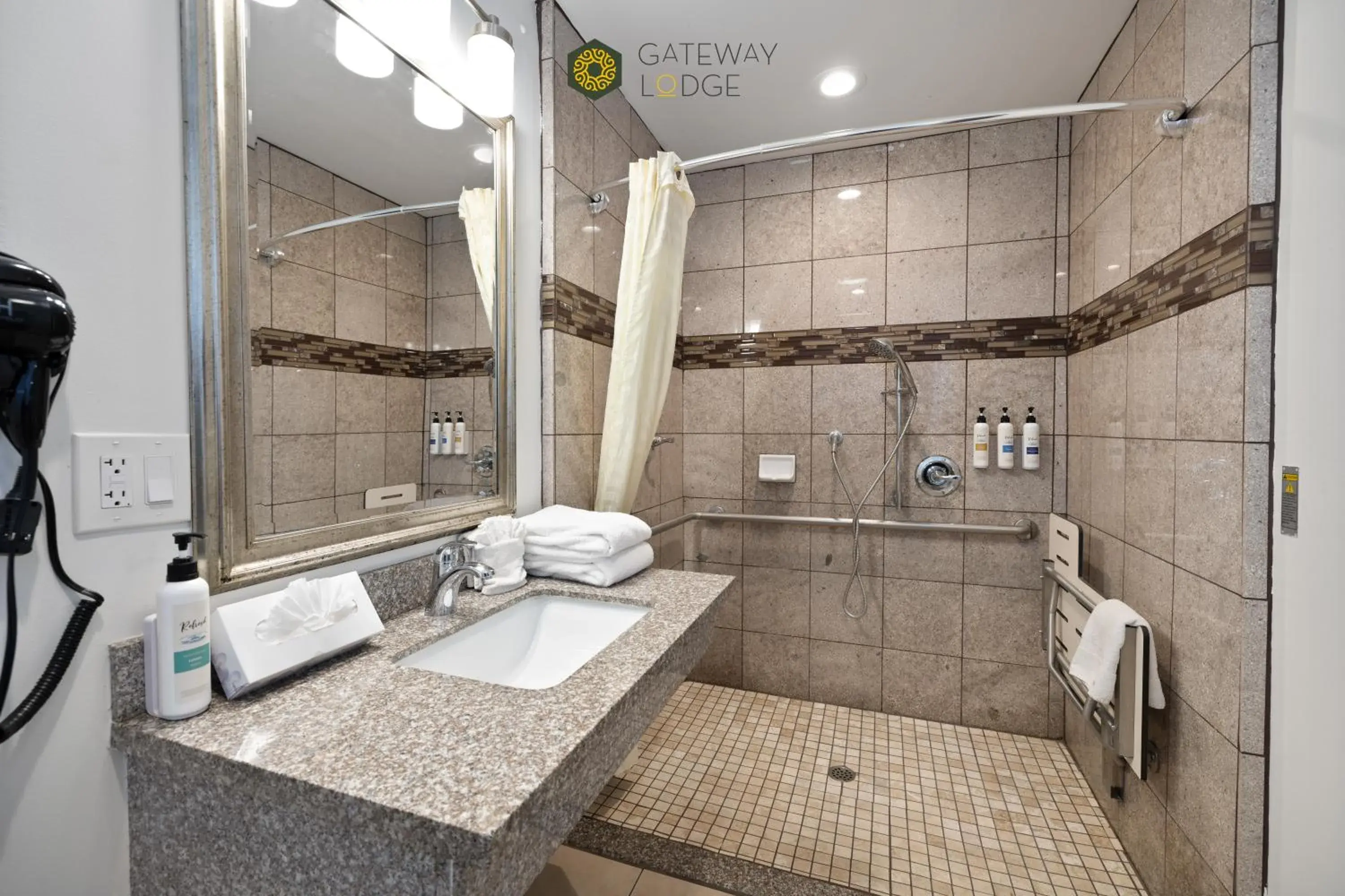 Queen Room - Disability Access in Gateway Lodge Queen Room - Disability Access in Gateway Lodge