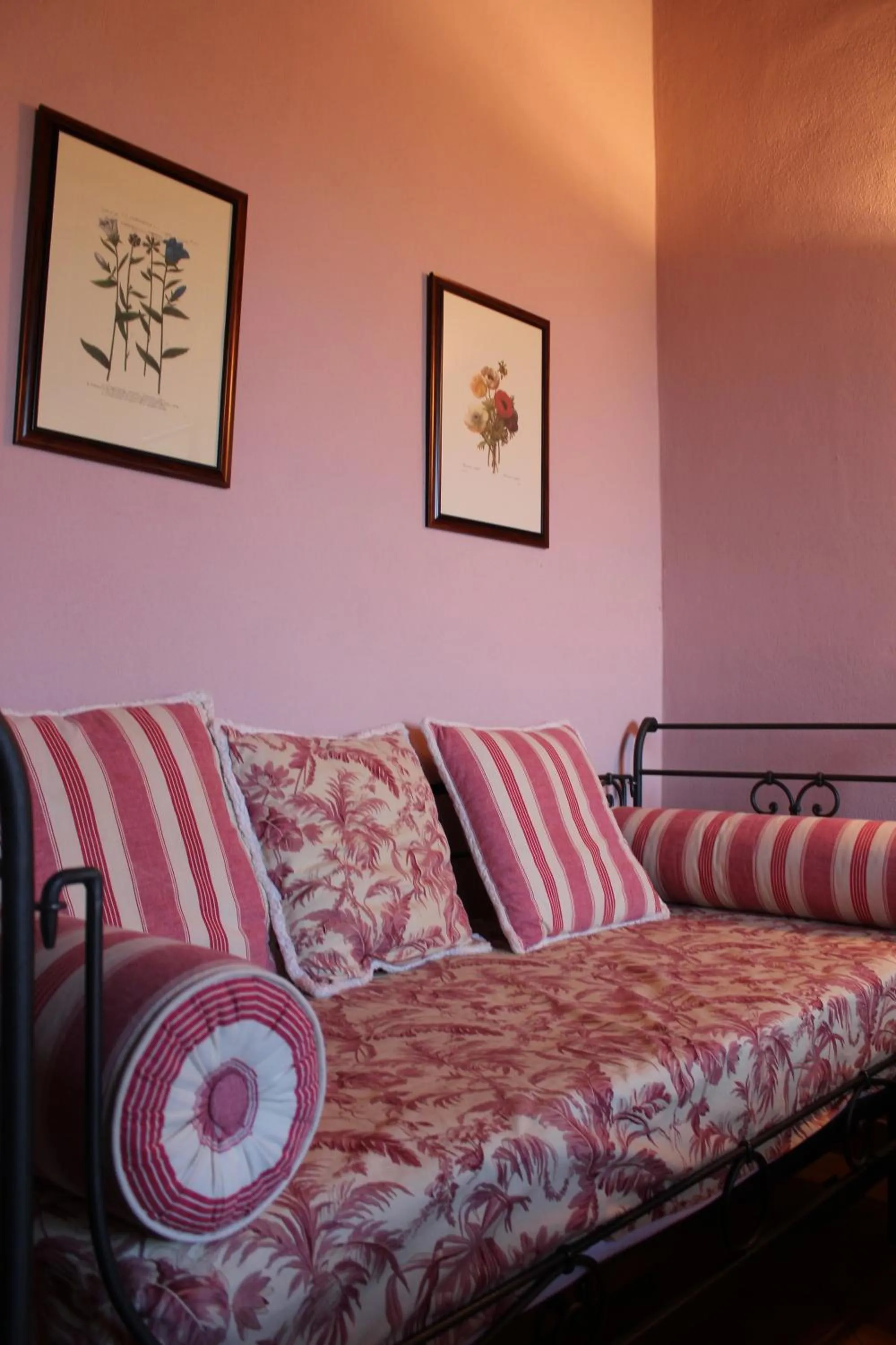 Decorative detail in Il Poggio degli Olivi