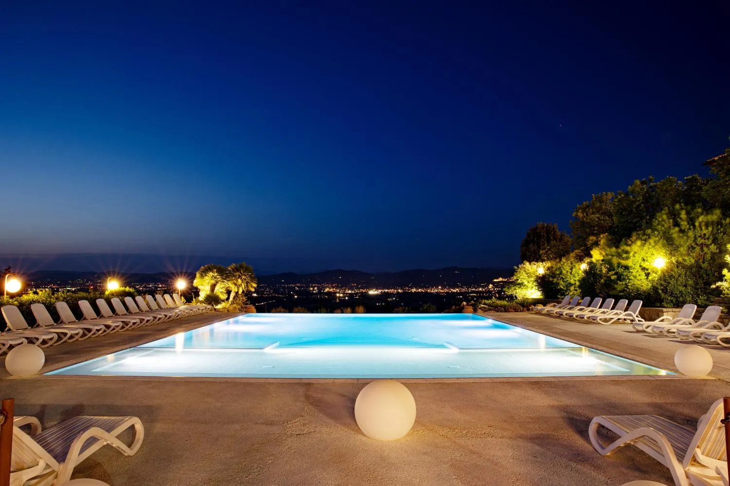 Property building in Il Poggio degli Olivi