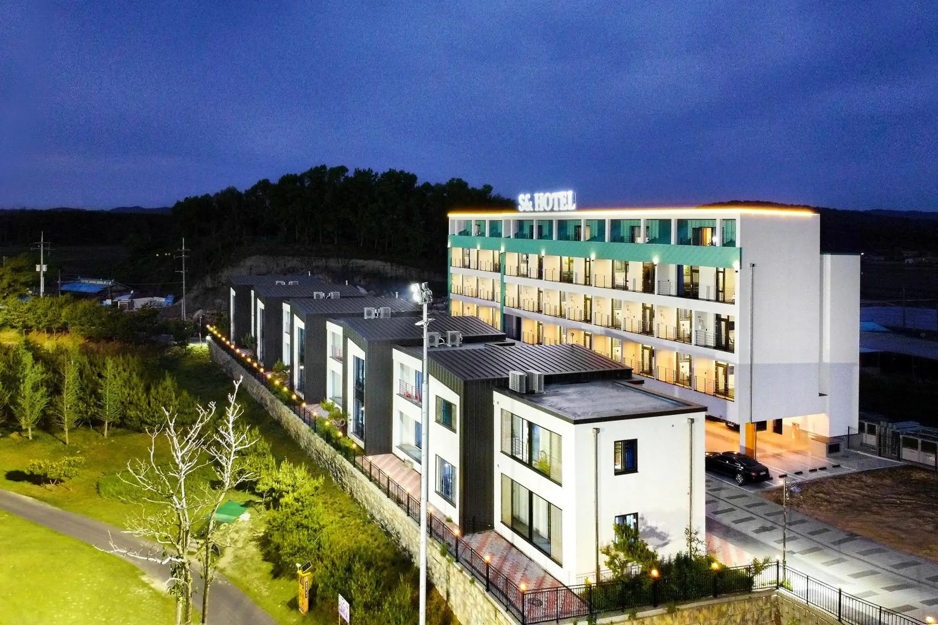 Property building in SN Hotel Daecheon Property building in SN Hotel Daecheon