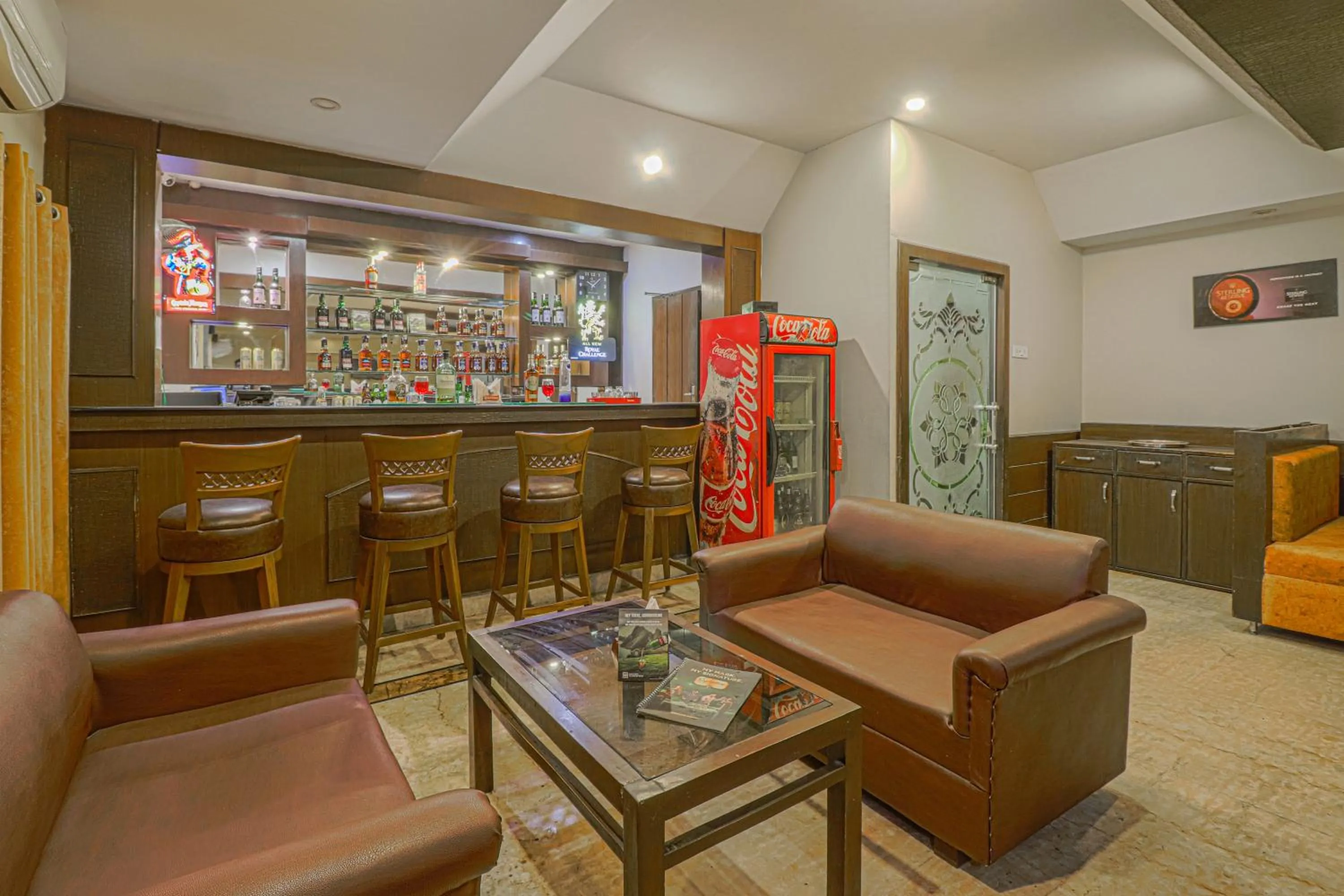 Lounge or bar in Hotel Siddharth