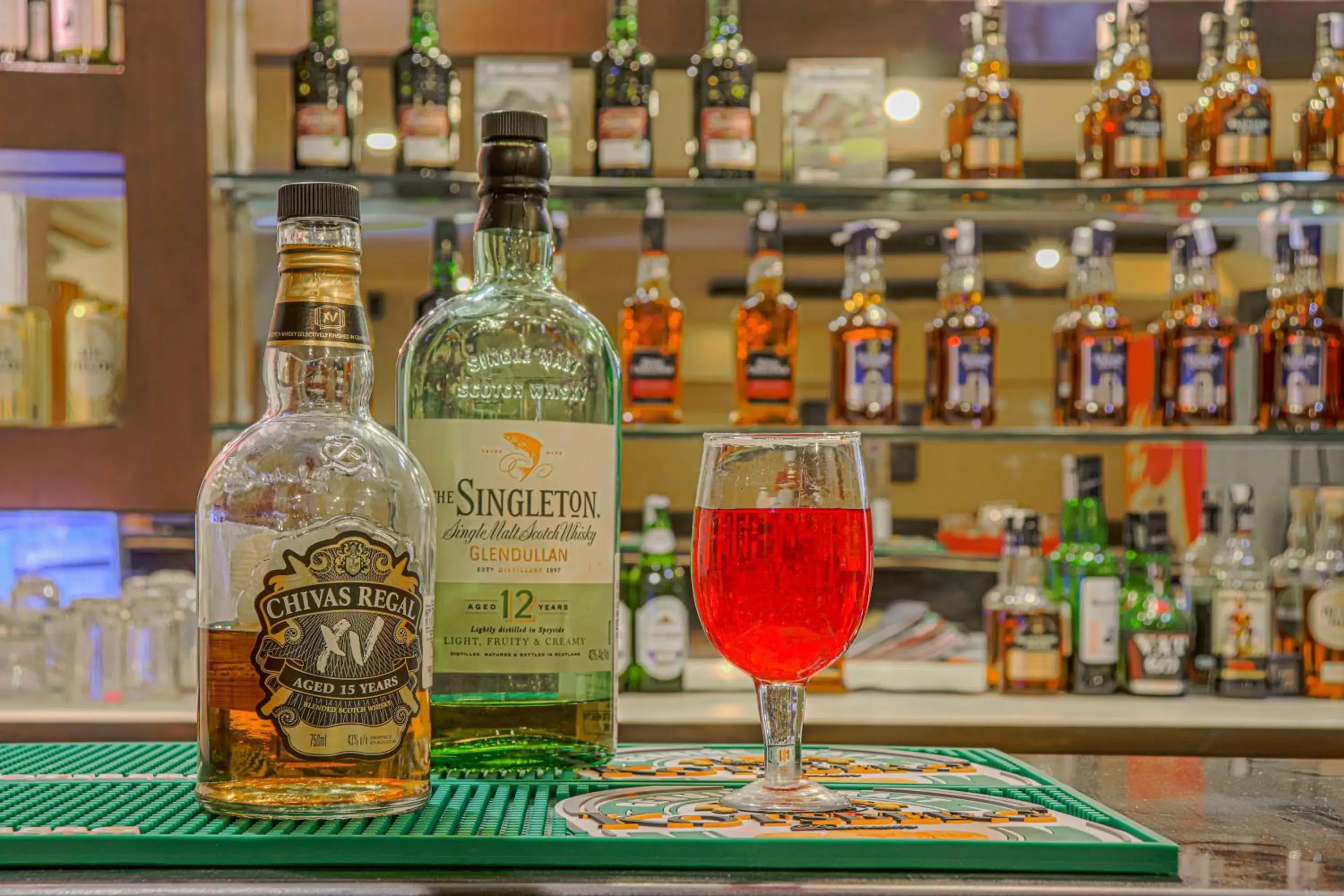 Lounge or bar in Hotel Siddharth Lounge or bar in Hotel Siddharth