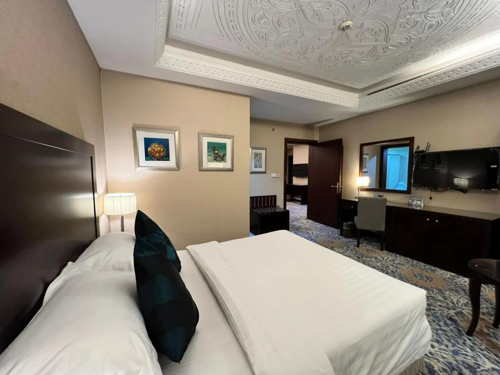 Merkure Jeddah Al Hamraa Hotel