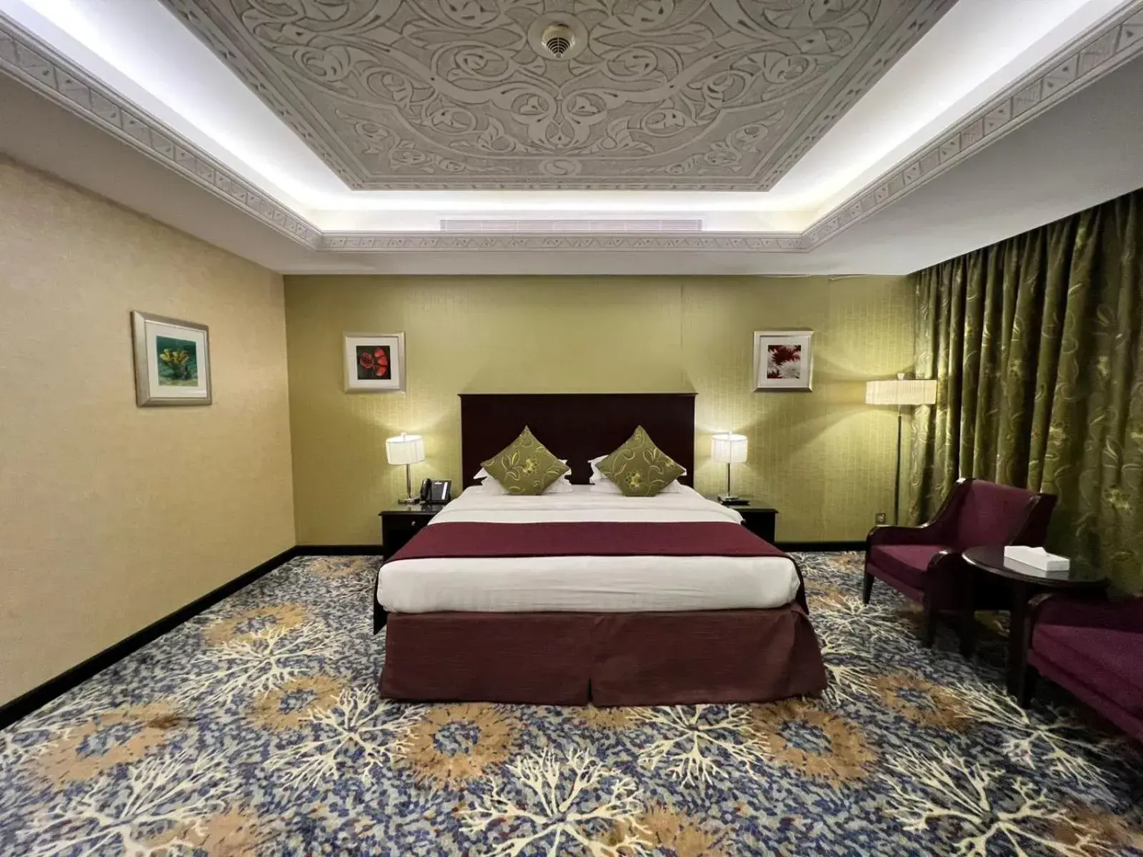 Three-Bedroom Suite in Merkure Jeddah Al Hamraa Hotel Three-Bedroom Suite in Merkure Jeddah Al Hamraa Hotel