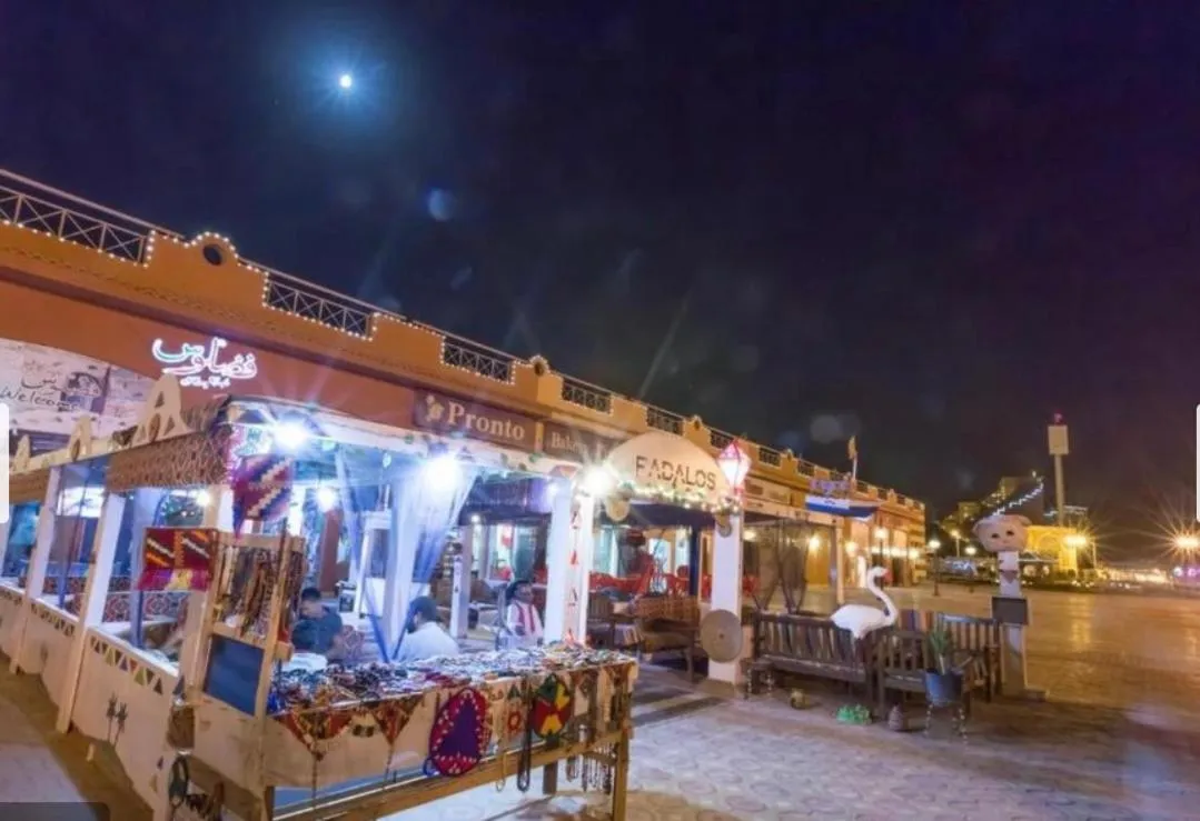 Amazing sea view Penthouse Apartment in Pyramids Porto El-Sokhna