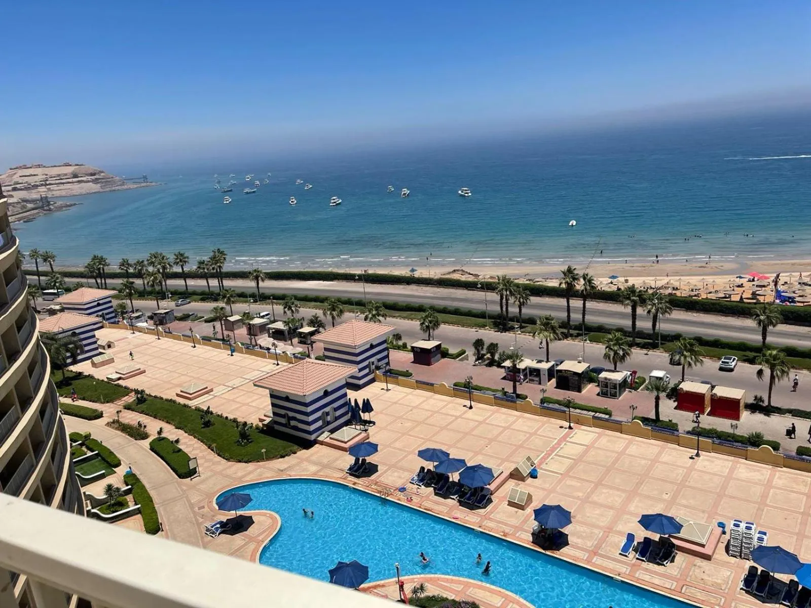 Amazing sea view Penthouse Apartment in Pyramids Porto El-Sokhna