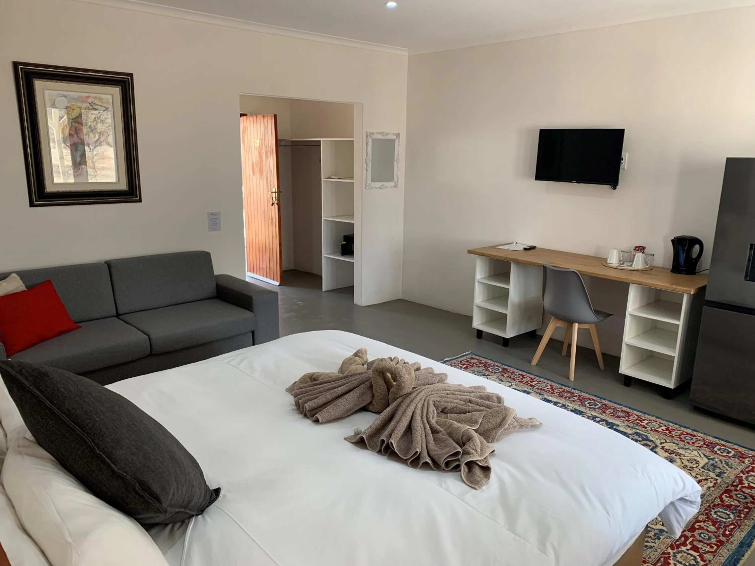 TV and multimedia, Bed in Otjibamba Lodge