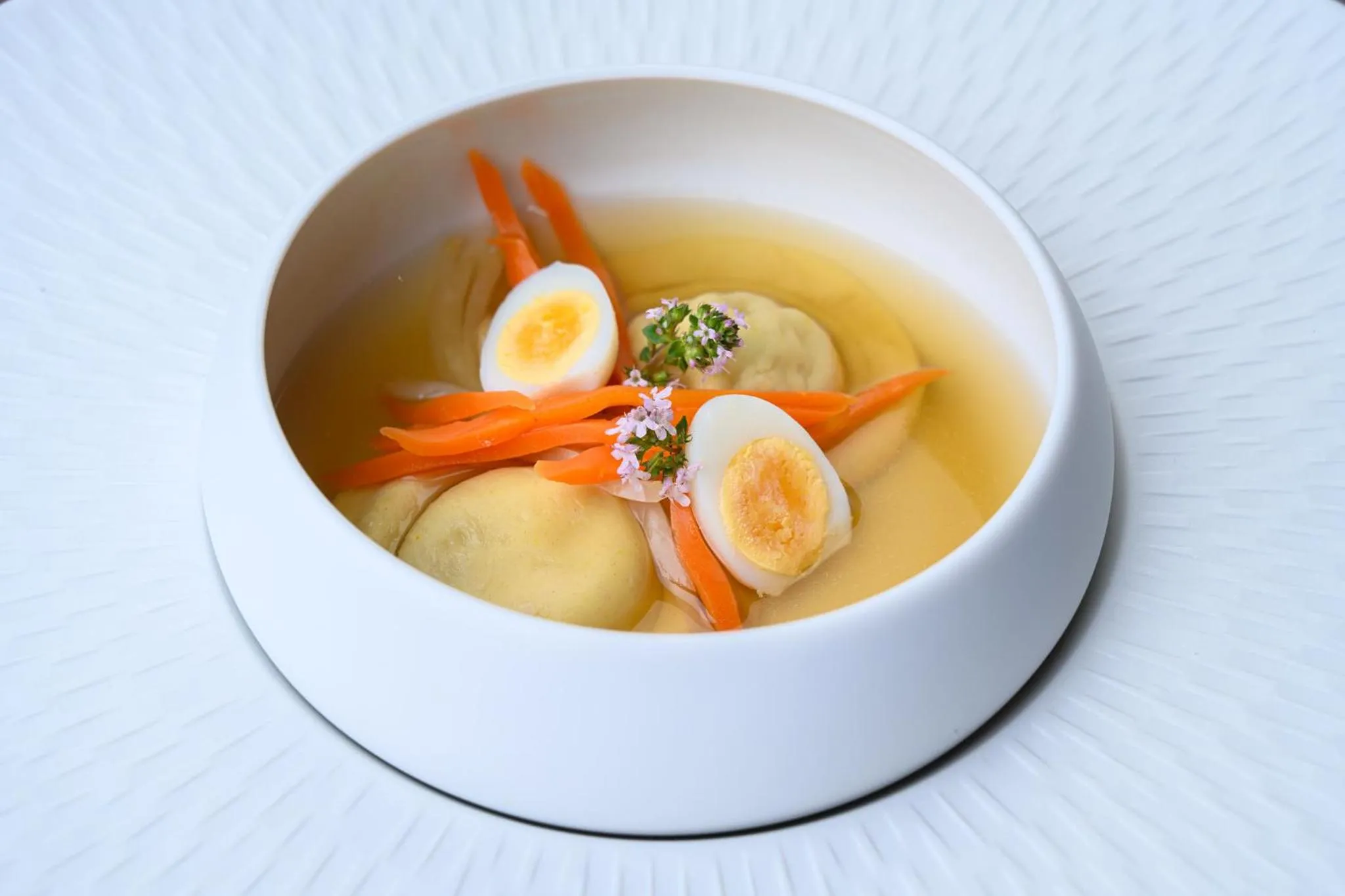 Food in Parizs Garden Apartments