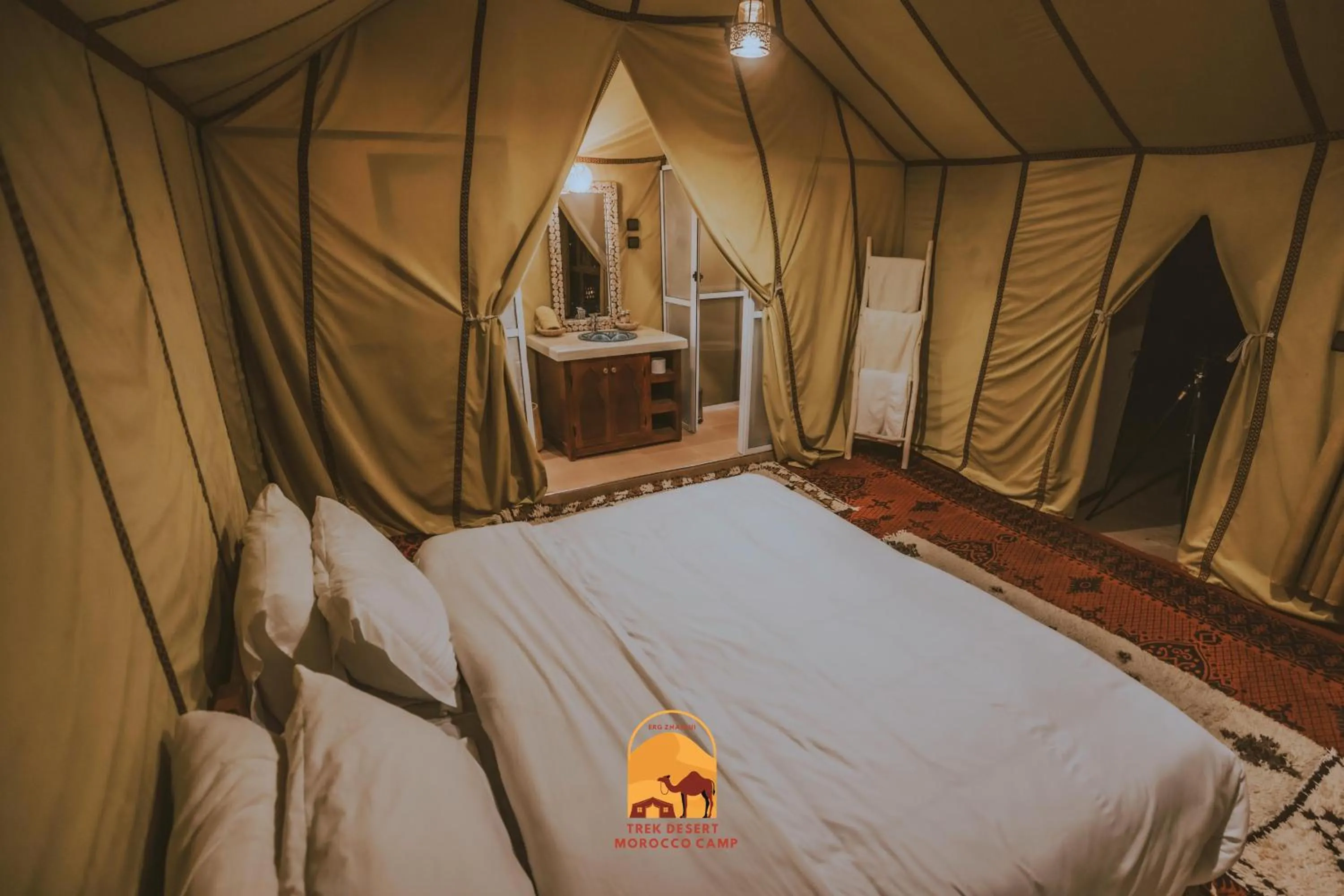 Bed in Trek desert Morocco Sarl