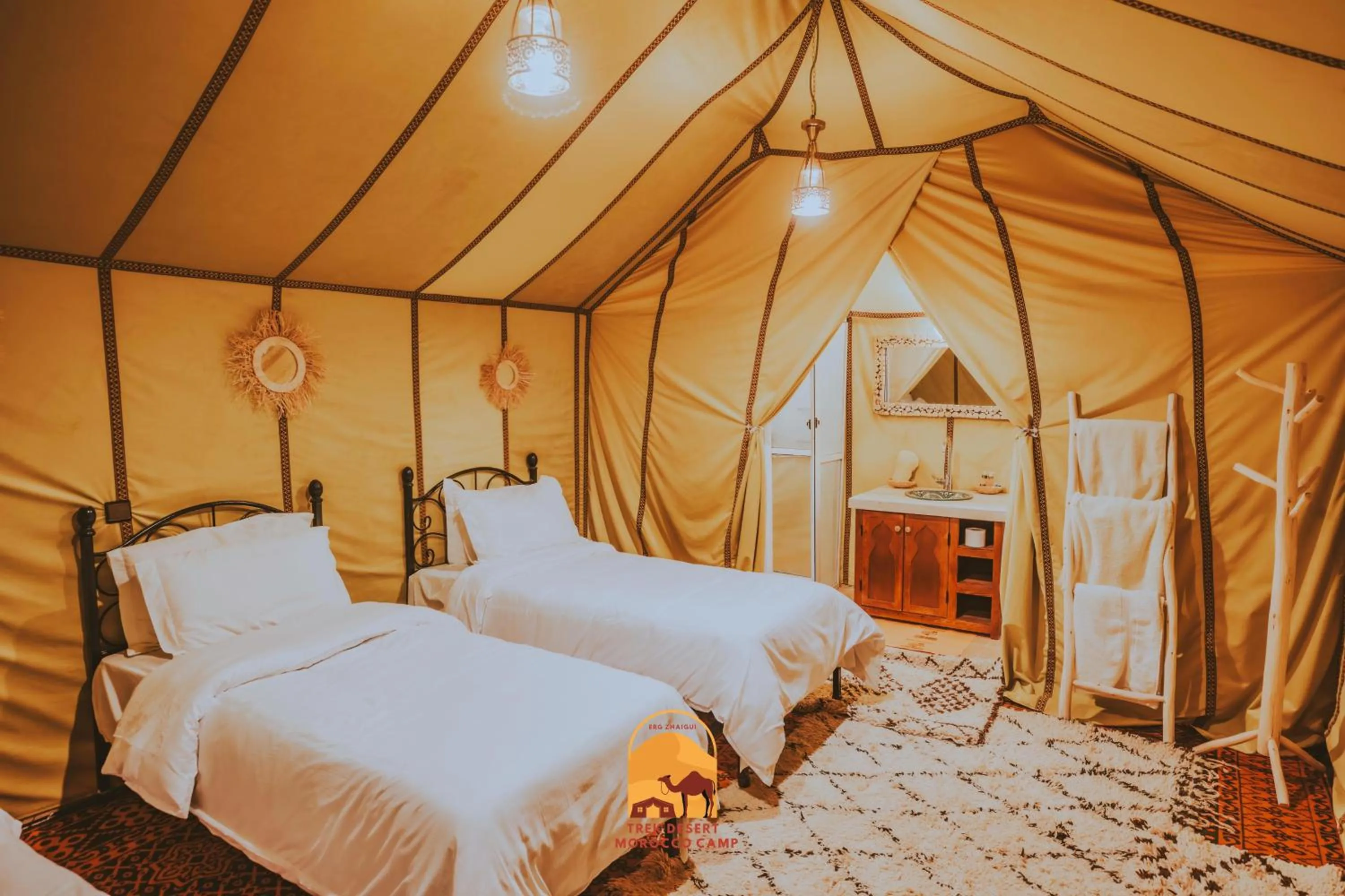 Bed in Trek desert Morocco Sarl