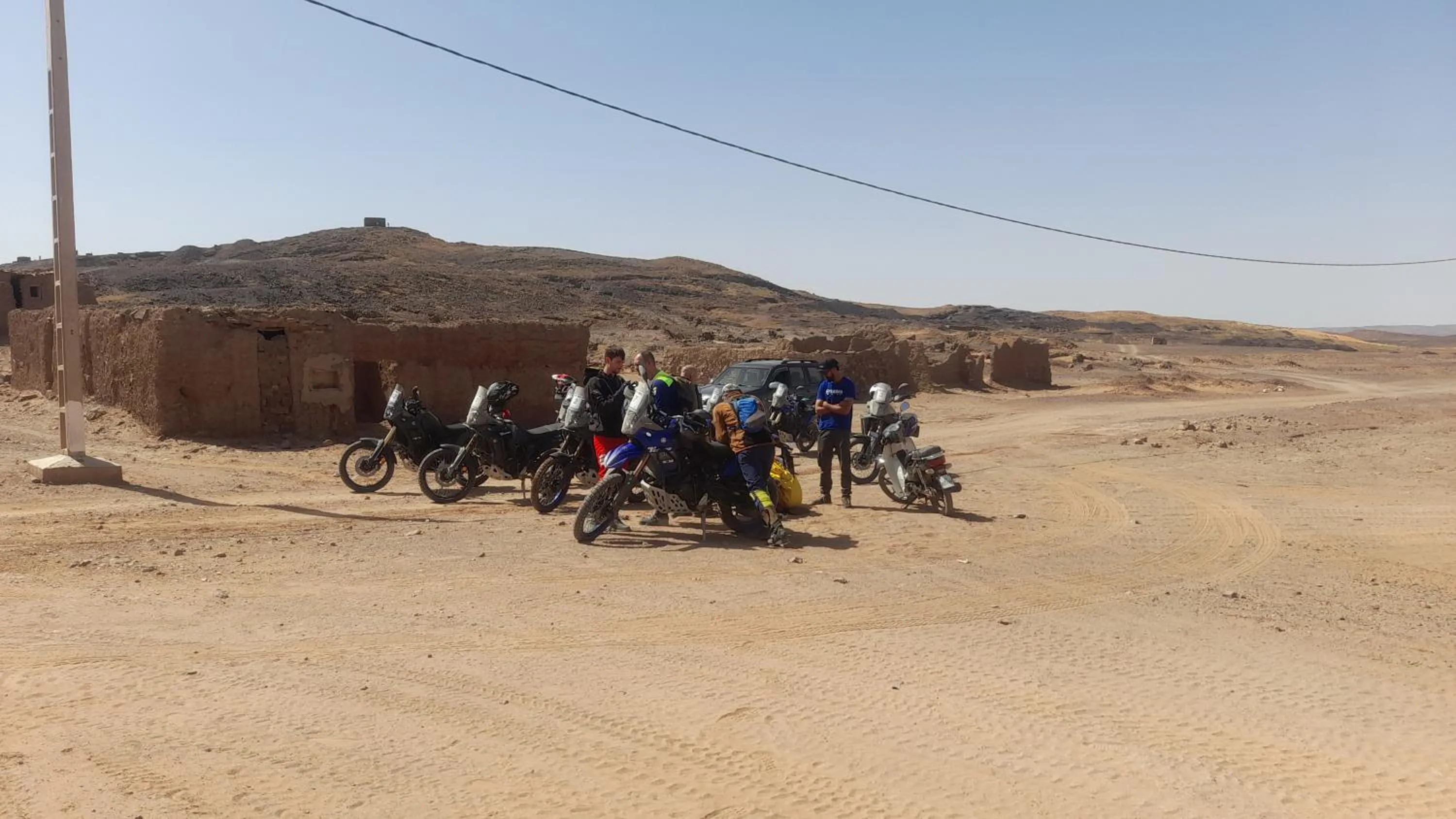 People in Trek desert Morocco Sarl