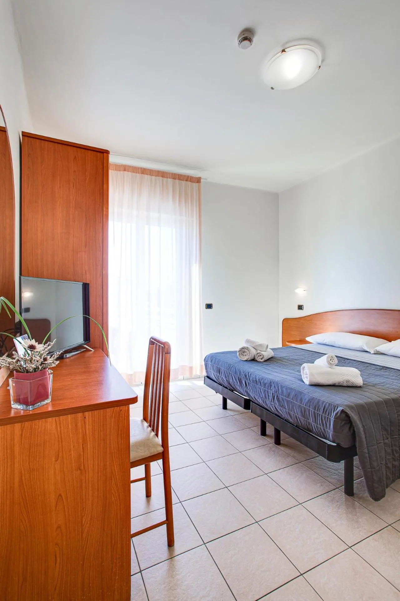 Decorative detail, Bed in HOTEL VILLA MARIA