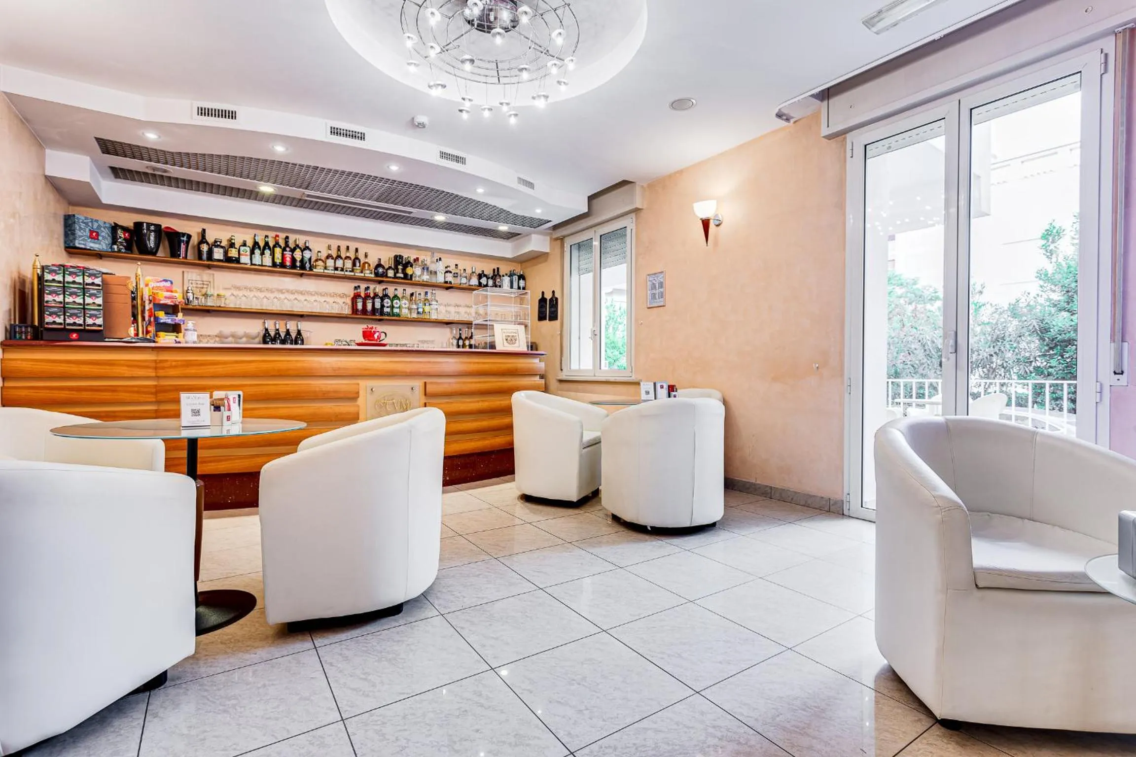 Lounge or bar in HOTEL VILLA MARIA