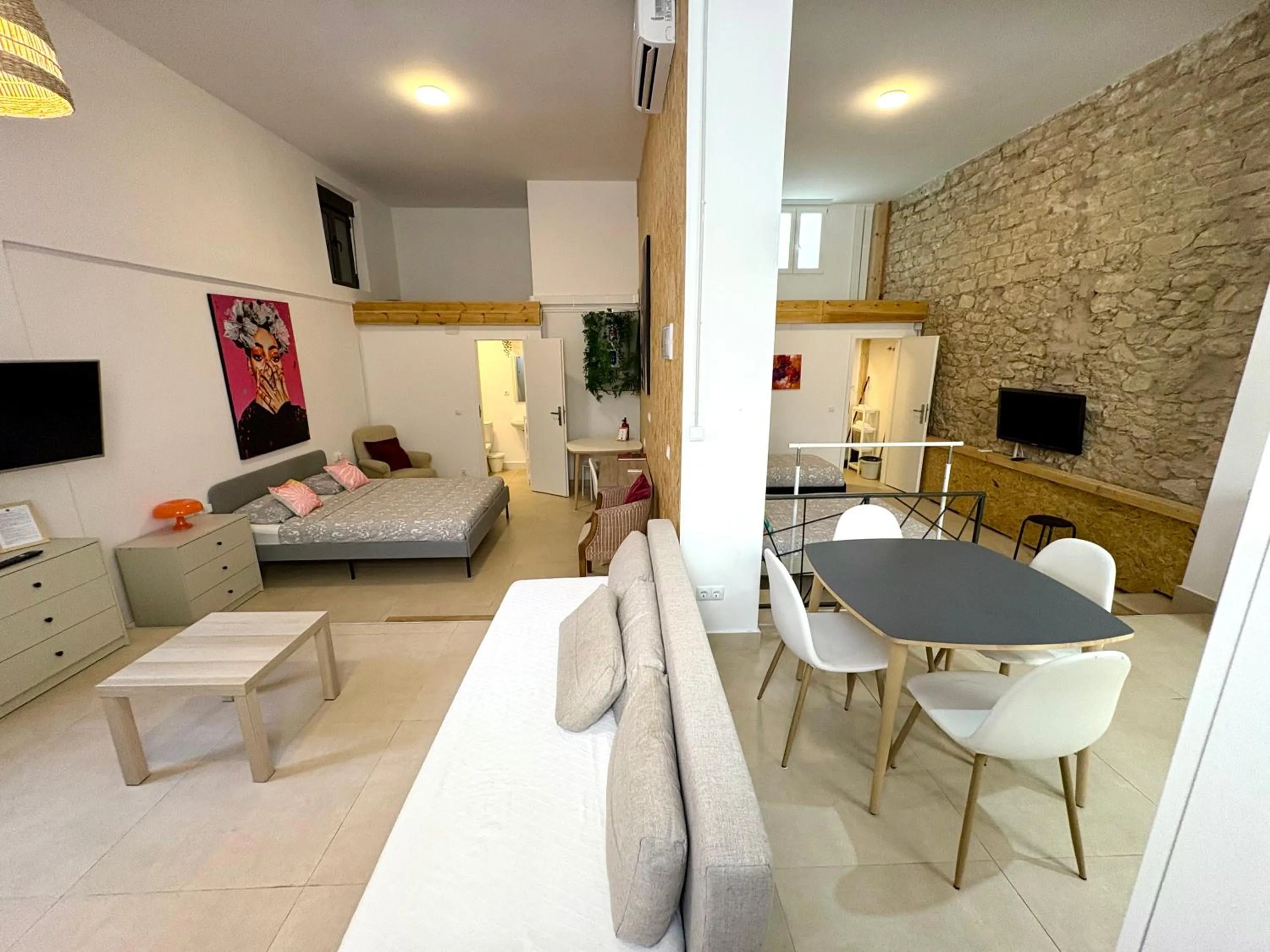 Living room in Soho Boho Apartments - with sunny rooftop terrace and fiber optic internet