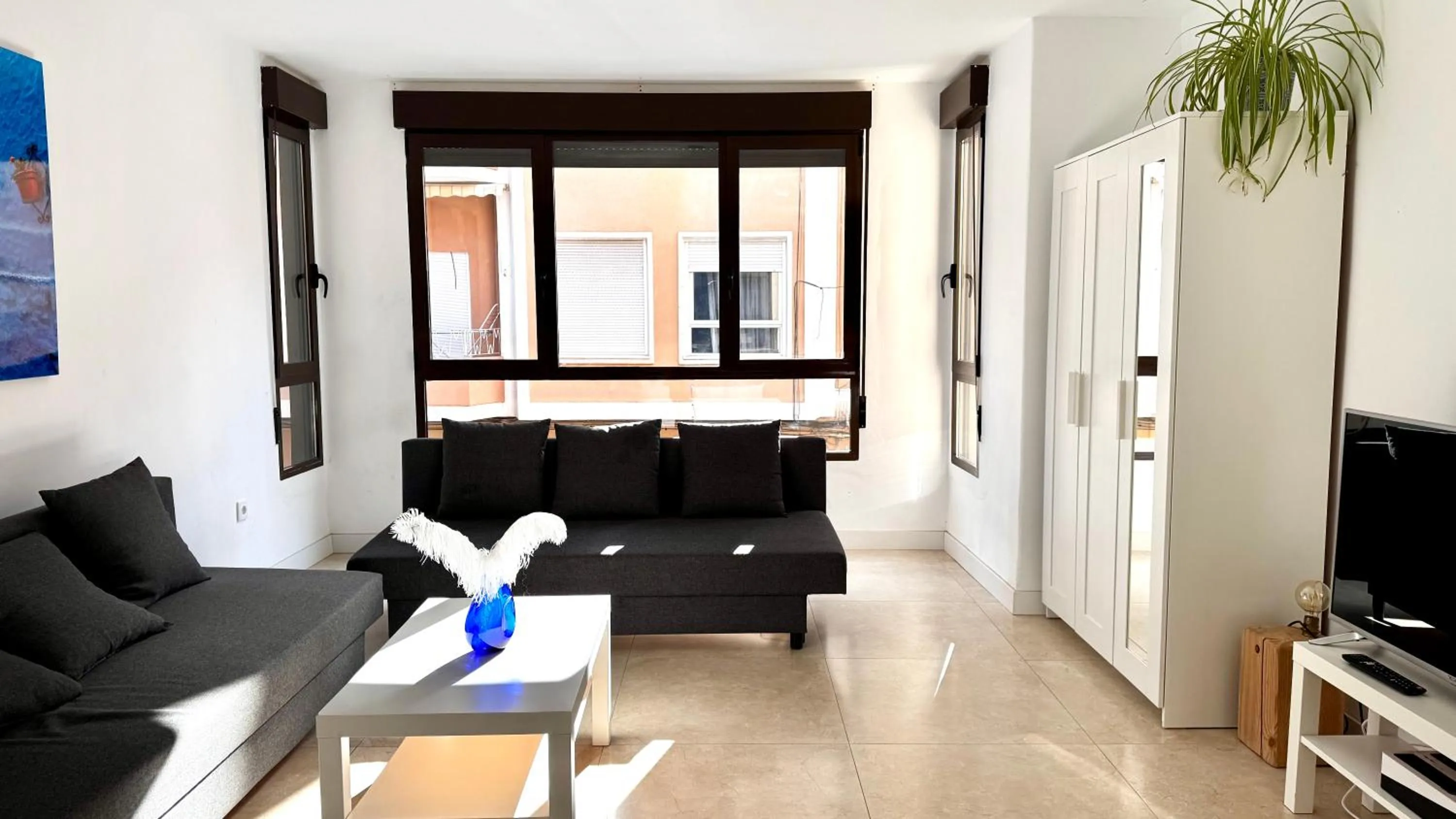 TV and multimedia in Soho Boho Apartments - with sunny rooftop terrace and fiber optic internet