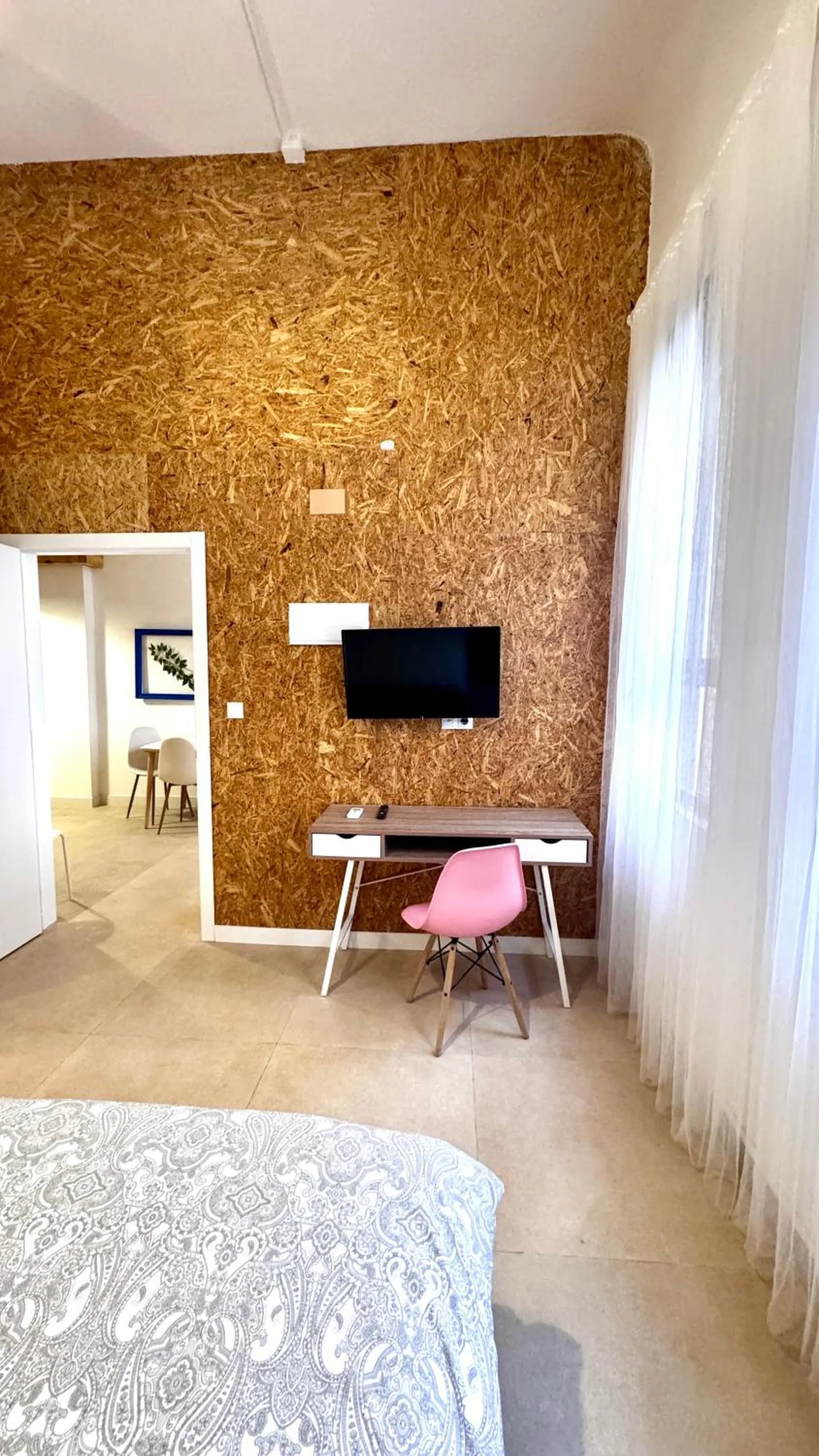 TV and multimedia, Bed in Soho Boho Apartments - with sunny rooftop terrace and fiber optic internet