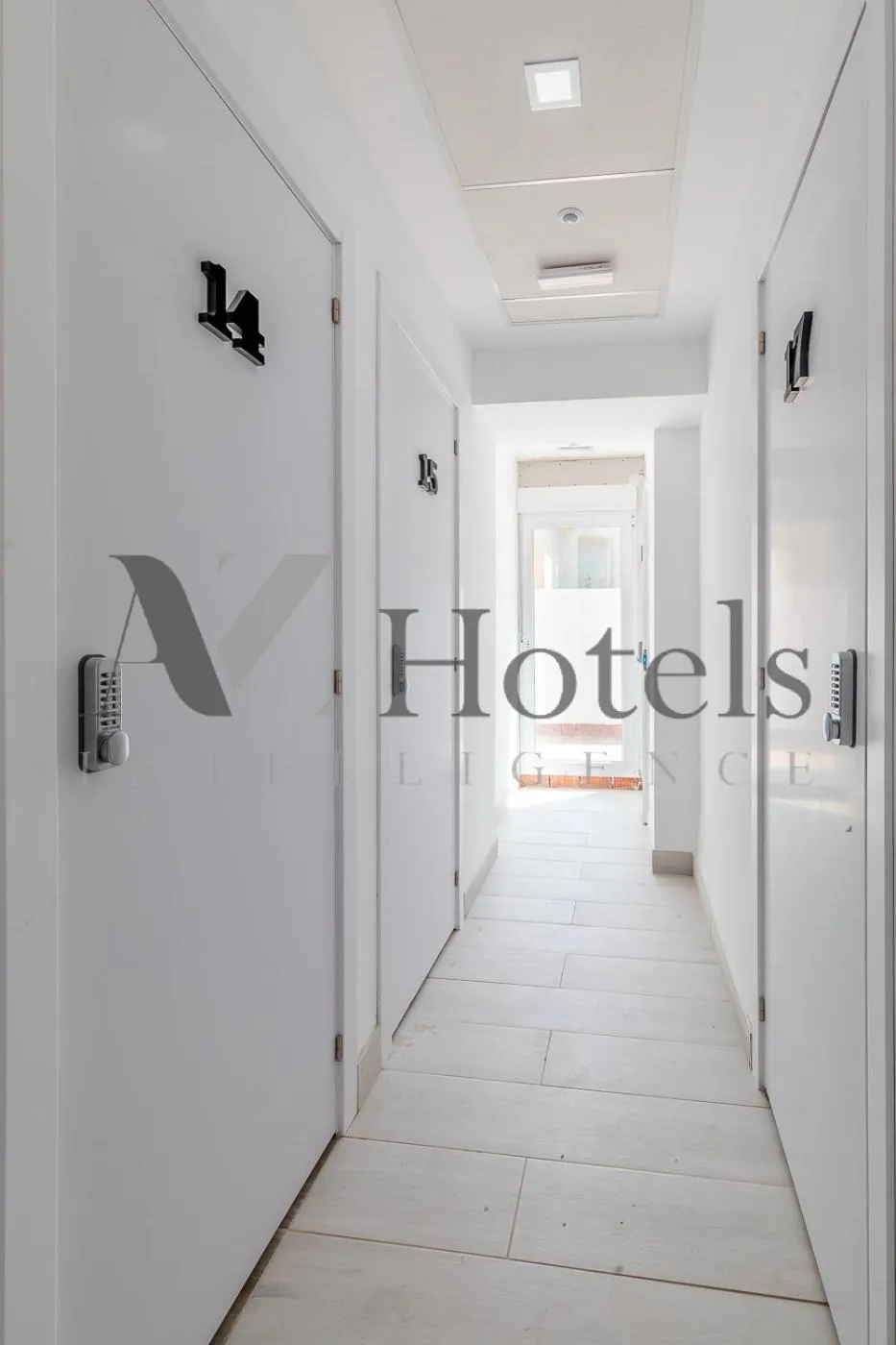 Decorative detail in AYZ Silvela - Auto check-in property