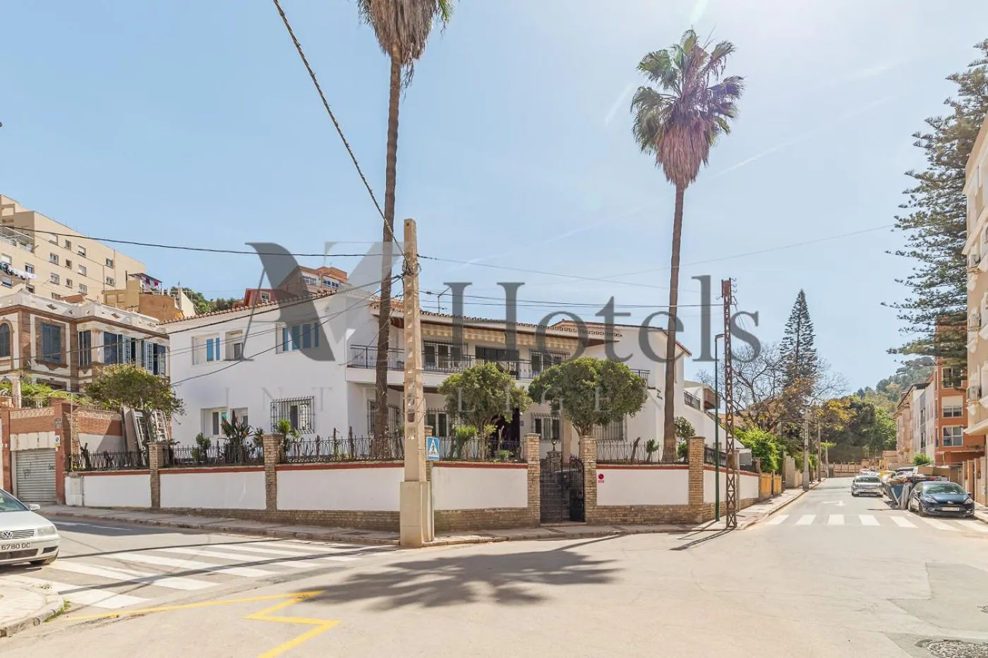 Property building in AYZ Silvela - Auto check-in property