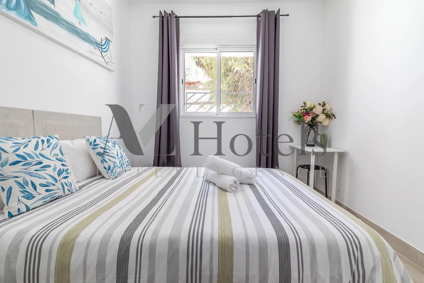 Photo of the whole room, Bed in AYZ Silvela - Auto check-in property