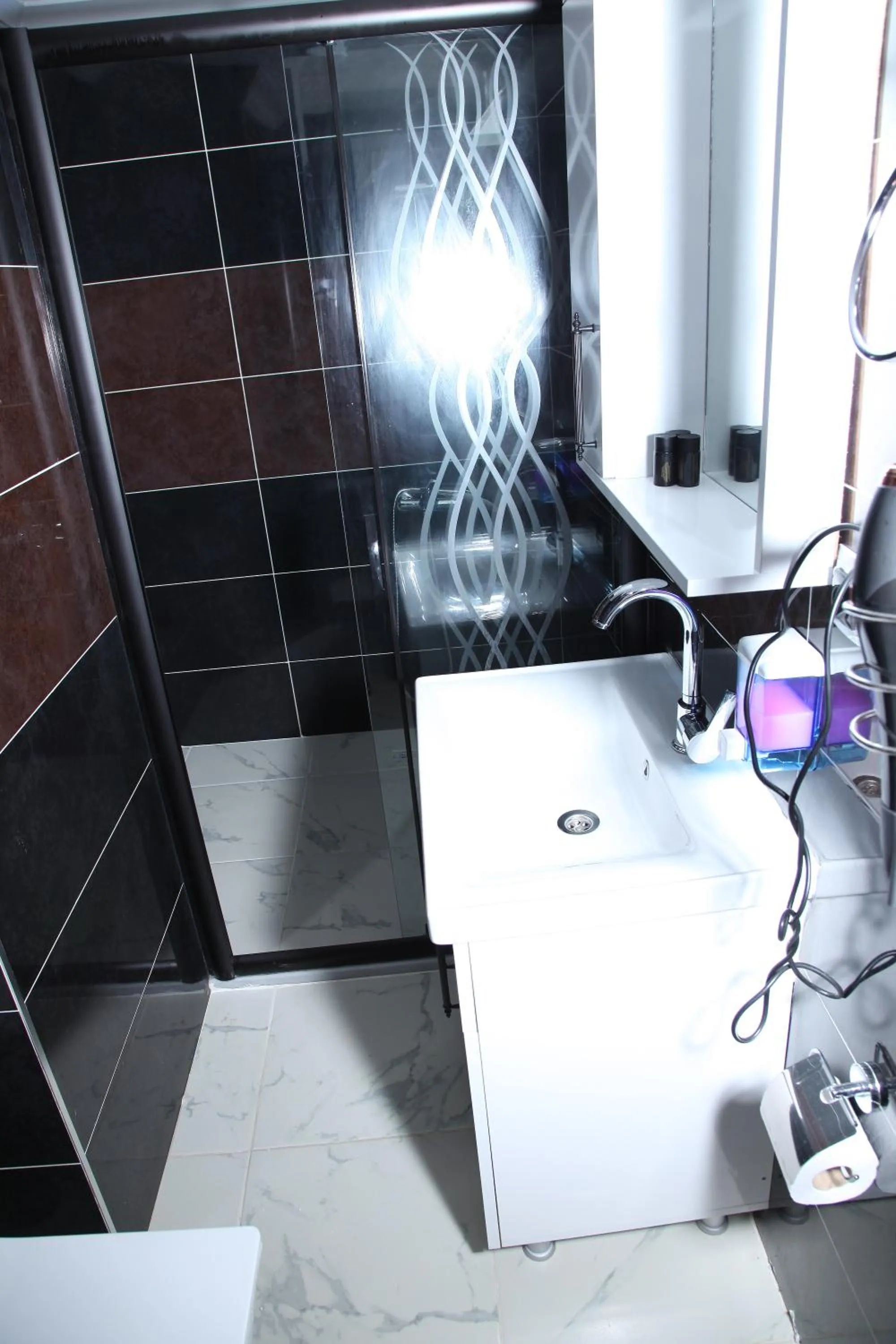 Bathroom in Çamlıca Tower Hotel