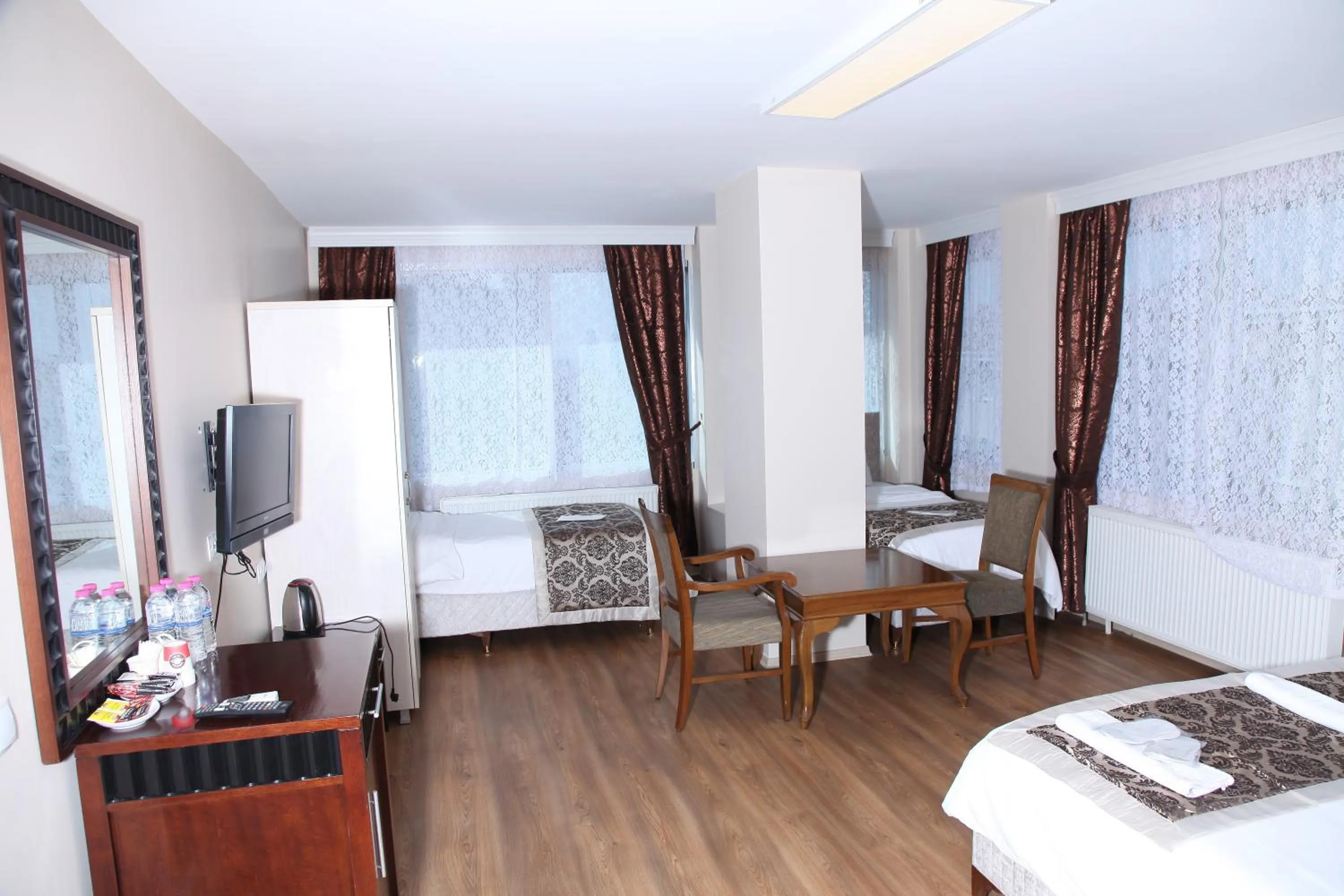 Photo of the whole room in Çamlıca Tower Hotel