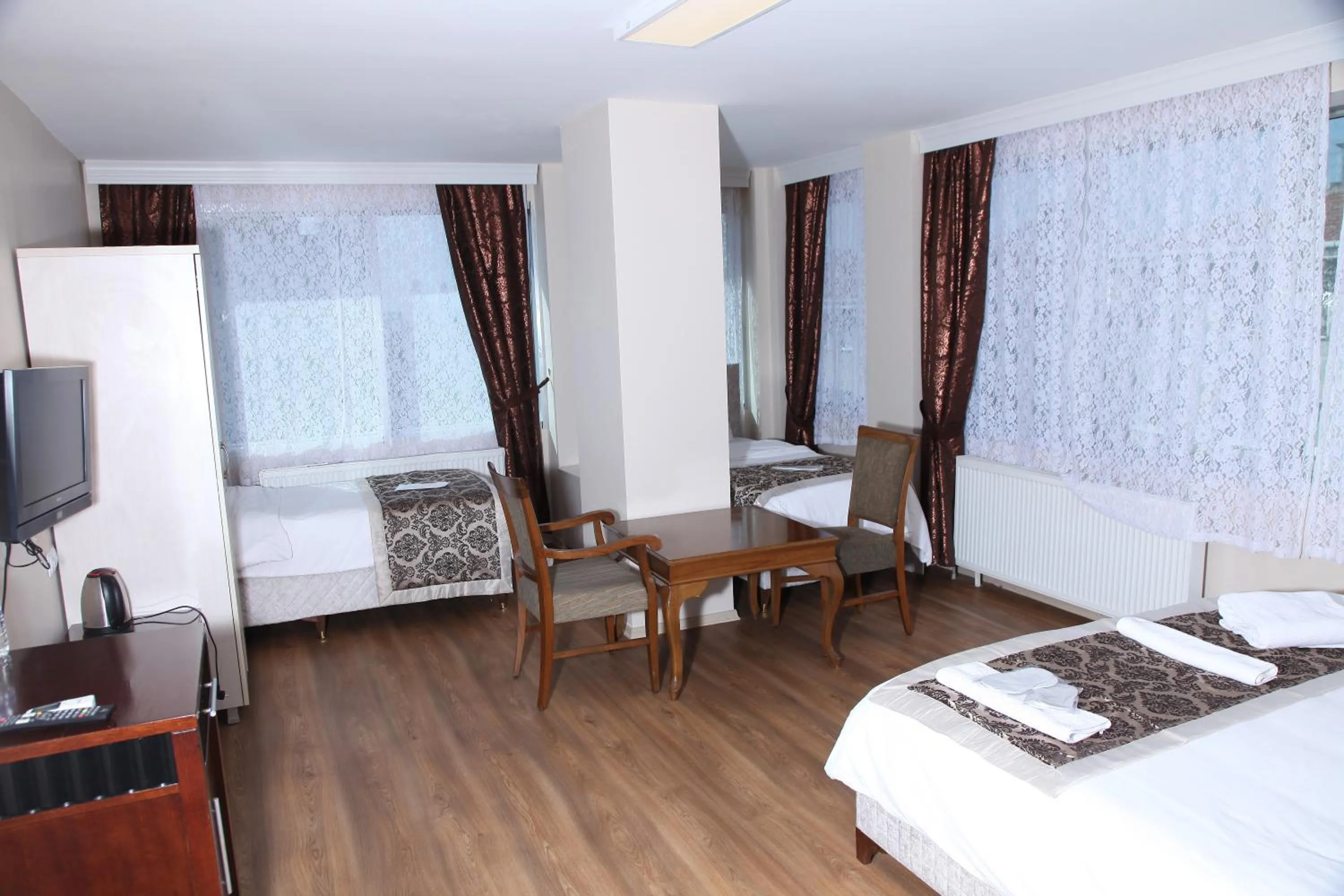 Living room in Çamlıca Tower Hotel