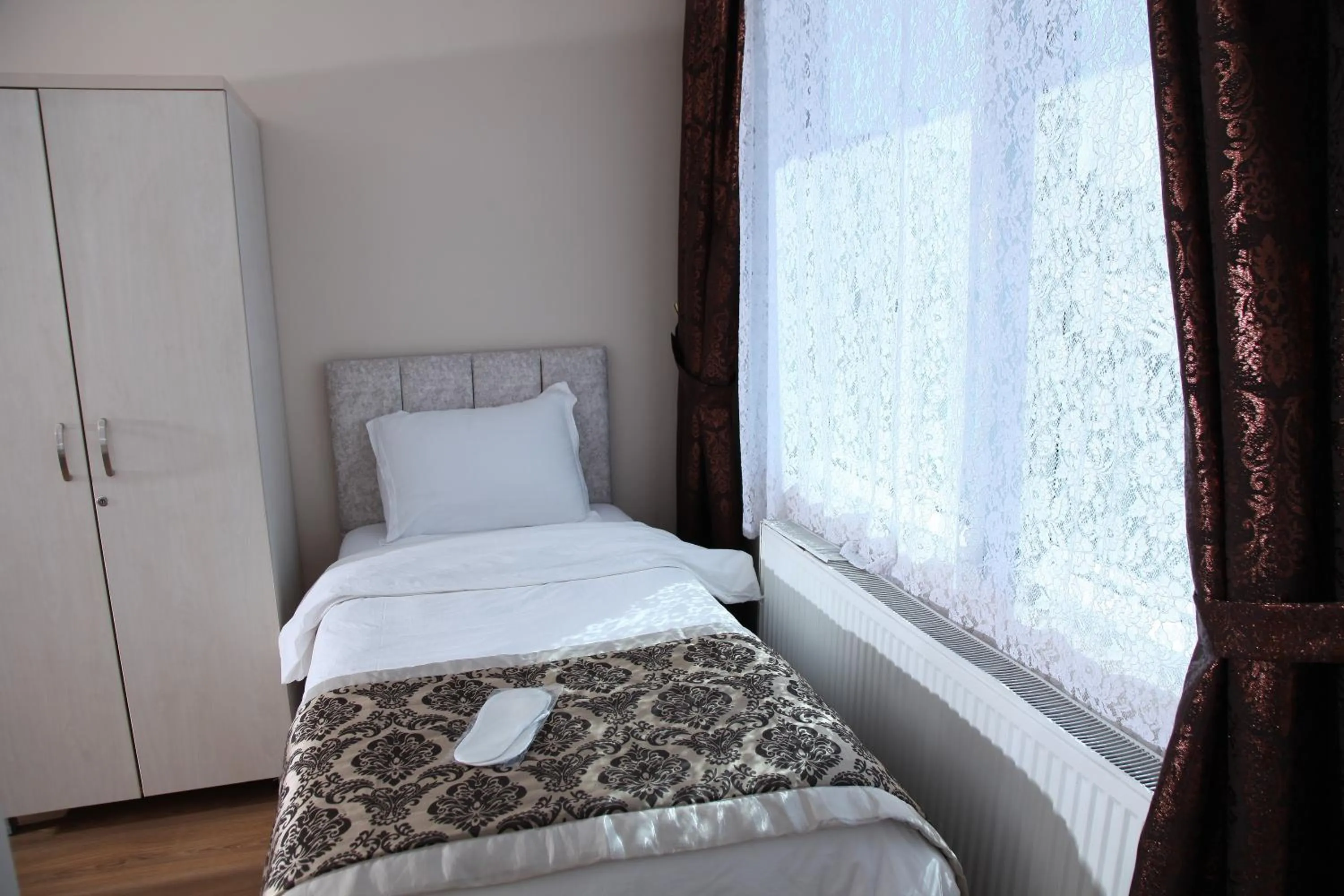 Bed in Çamlıca Tower Hotel