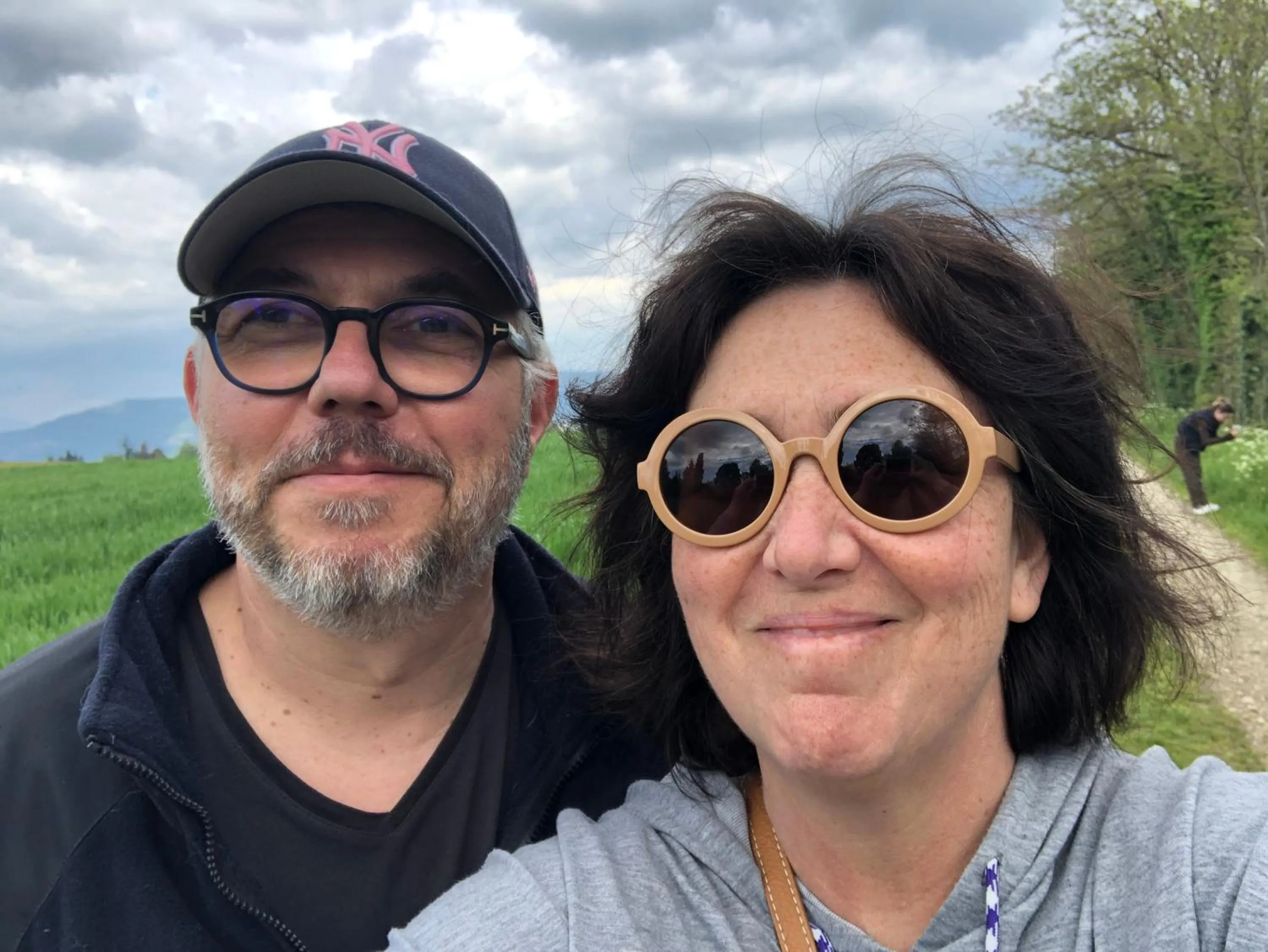 Guests in Cookie home