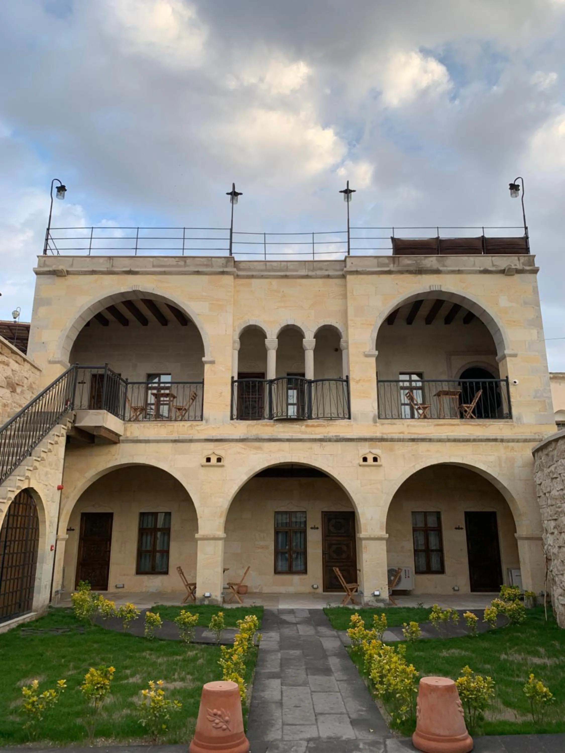 Property building in Kayra Cave Suites