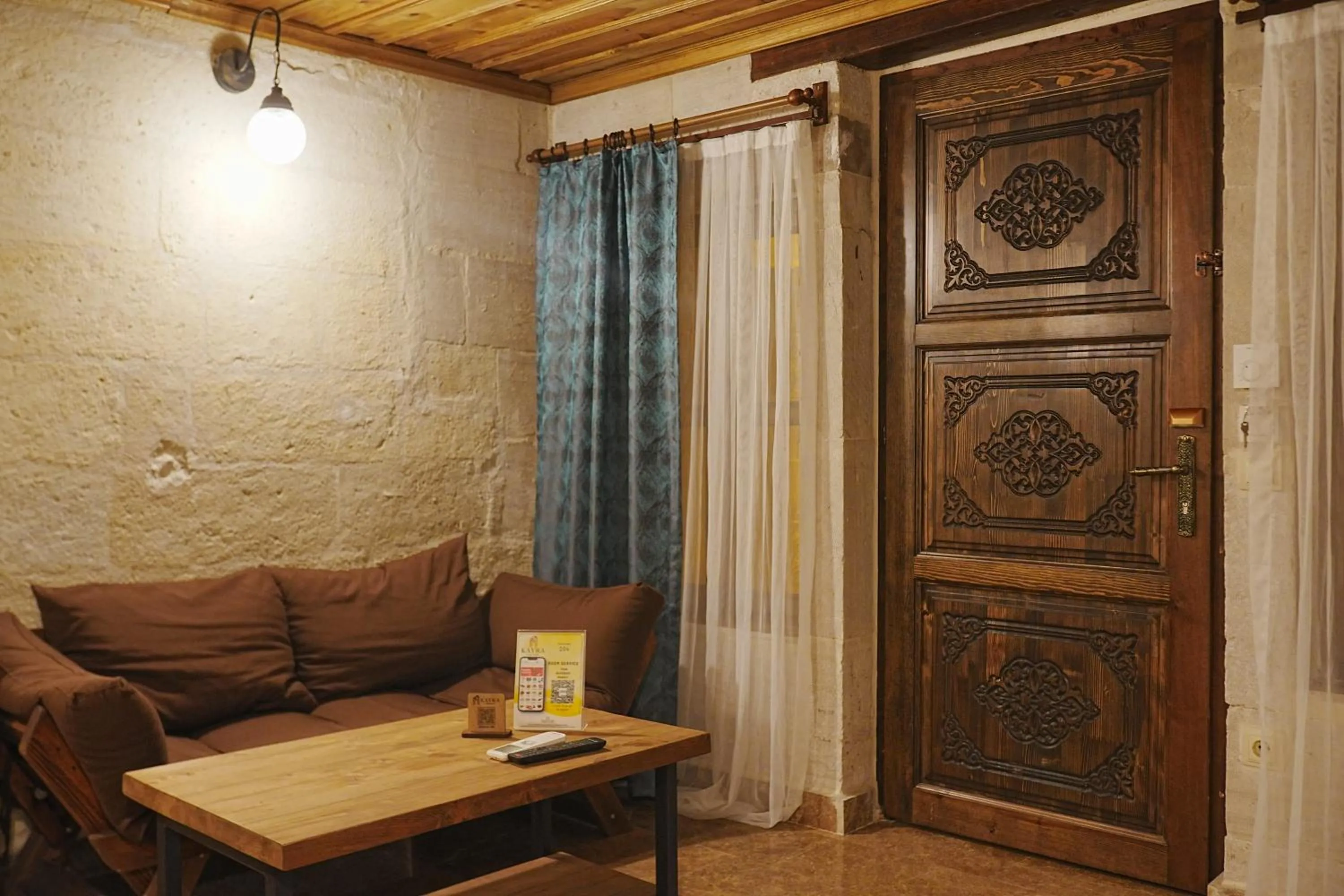 Seating area in Kayra Cave Suites