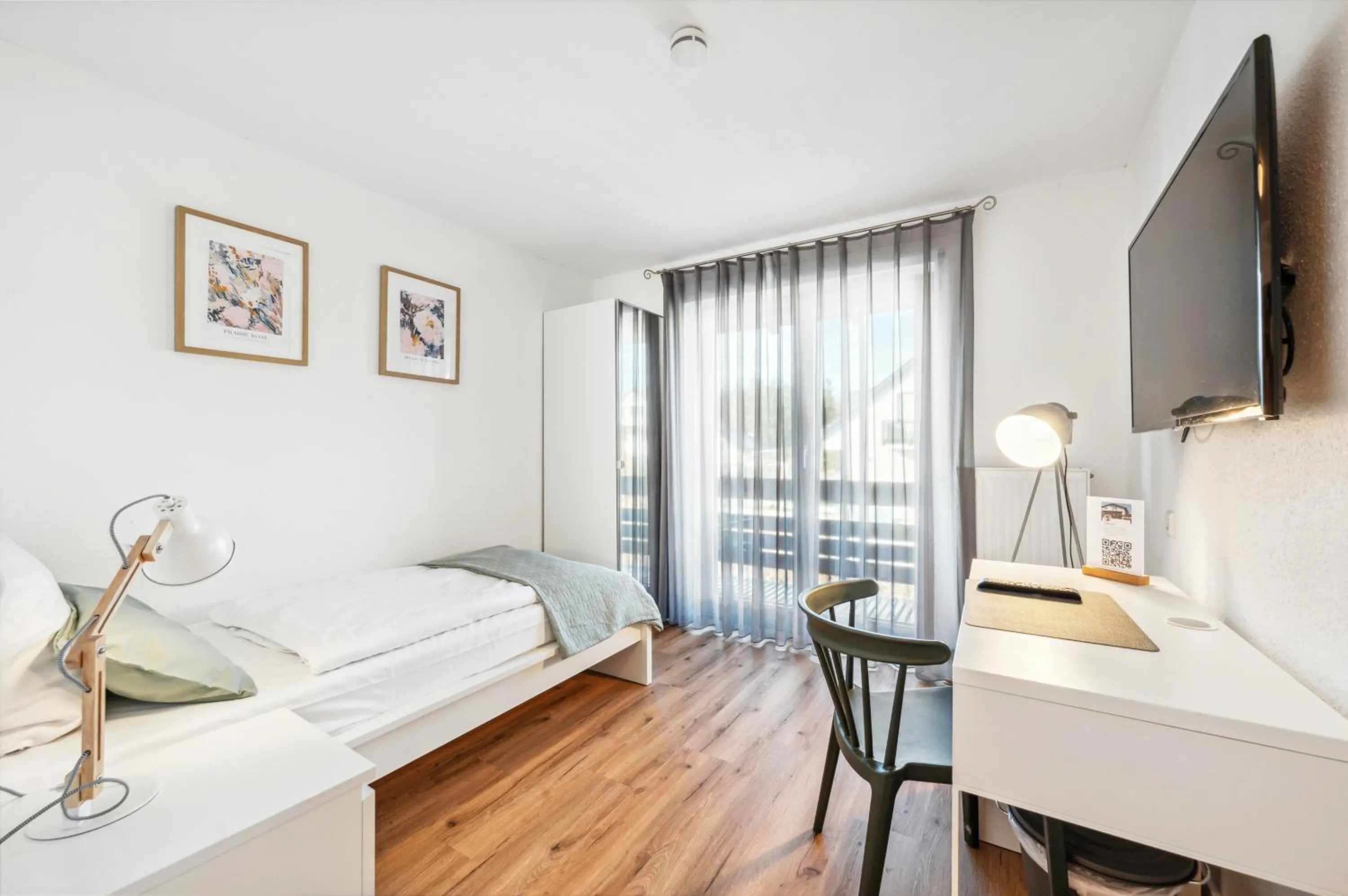 Photo of the whole room, Bed in Gästehaus Hartwig